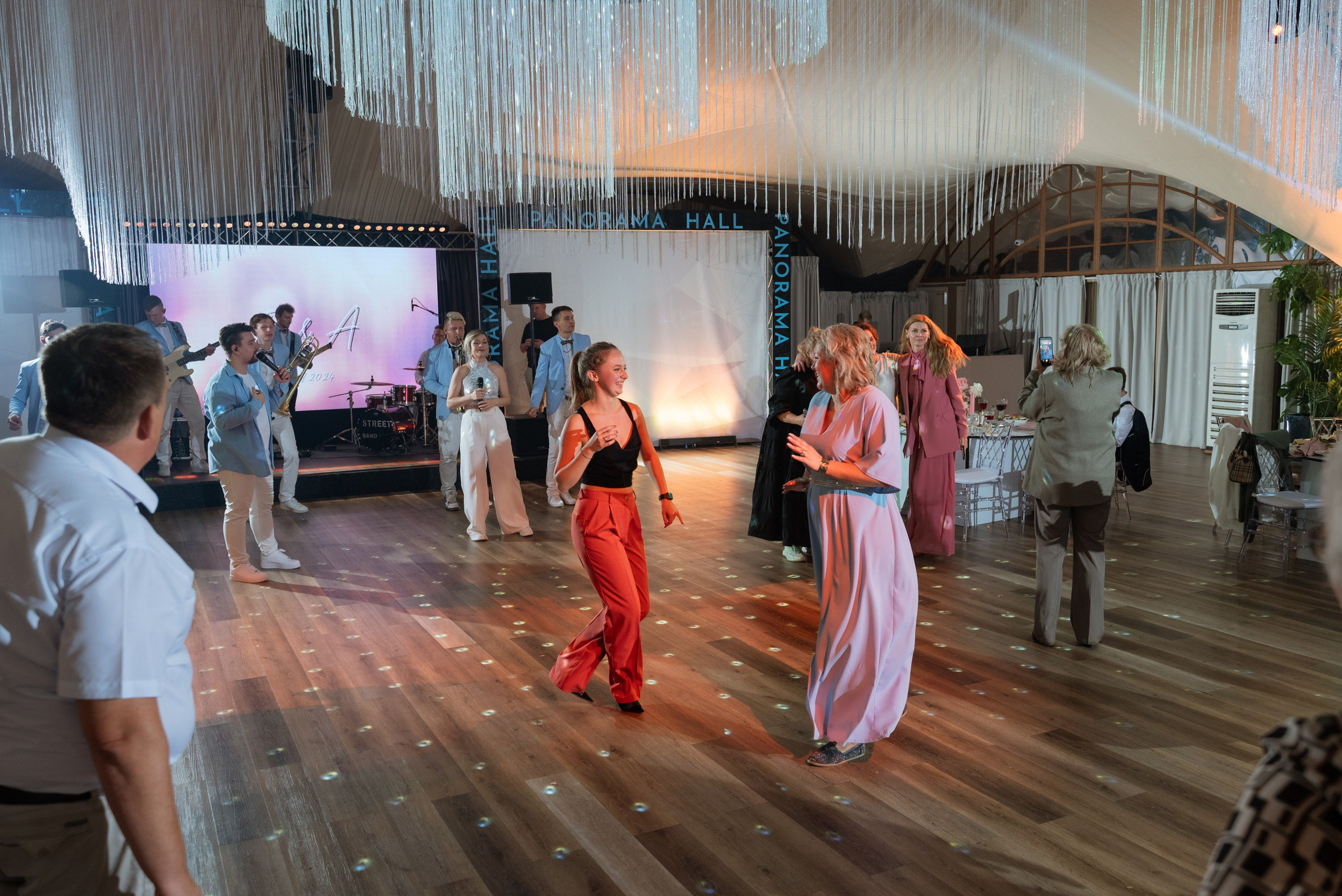 Андрей и Дарина | 10.08.24. Свадебный фотограф в Санкт-Петербурге Владислава Тюльпина