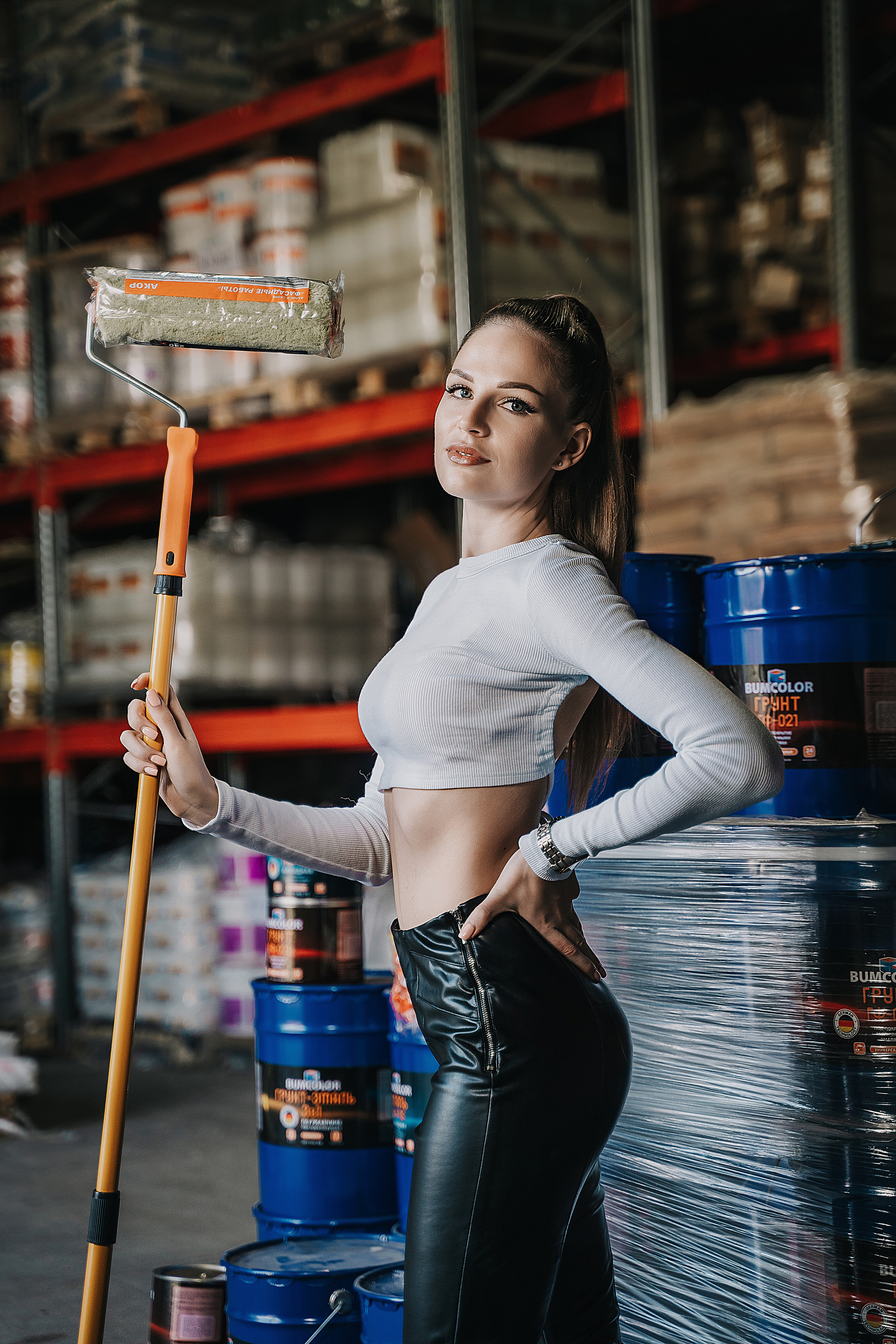 Эта съемка была снята для новой линейки лакокрасочных материалов бренда BUMCOLOR. Теперь эти фотографии украшают соц. сети заказчика, сайт и&nbsp;рекламные листовки.