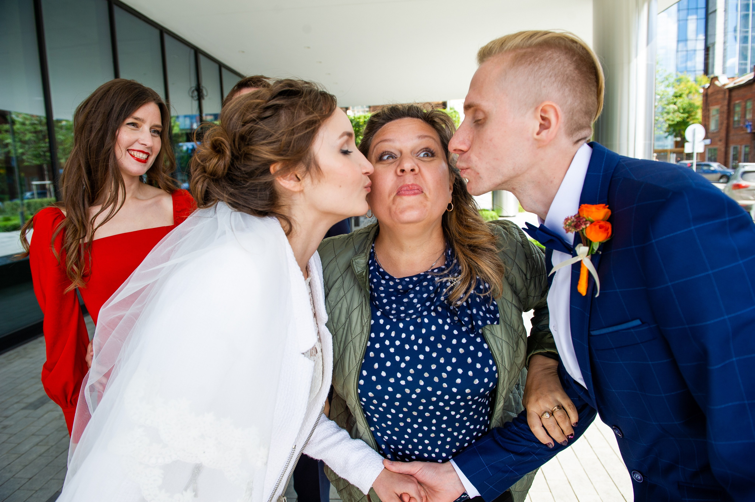 Саша и Арина. Семейный и женский фотограф, контент фотосессия в Екатеринбурге