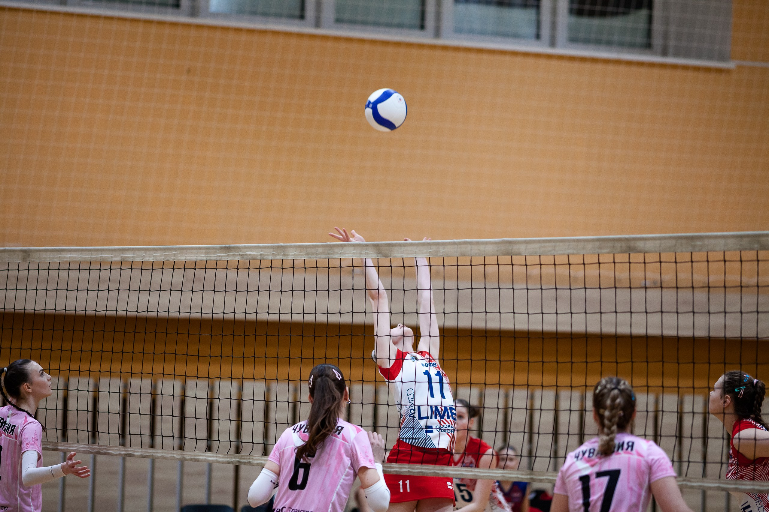 СШ11 — Искра / 1 игра. Фотография