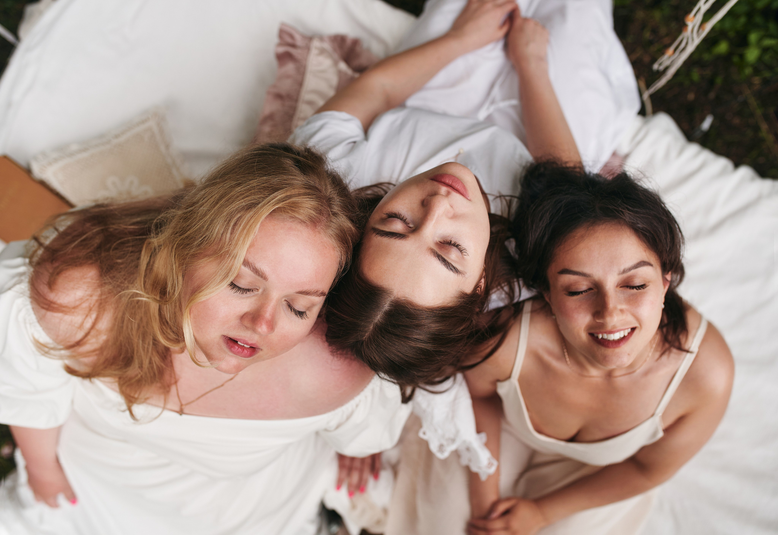 В зачарованном саду. Фотограф Слава Кайгородов