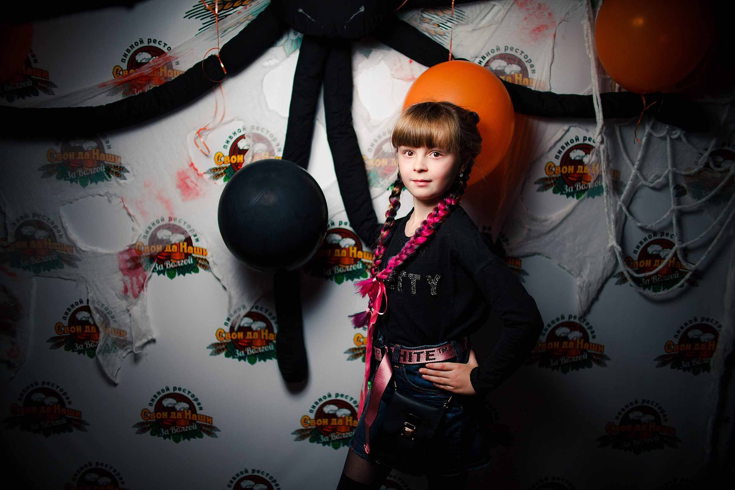 Хэллоуин в «Свои да наши». Ваш репортажный фотограф Артемий Антонов