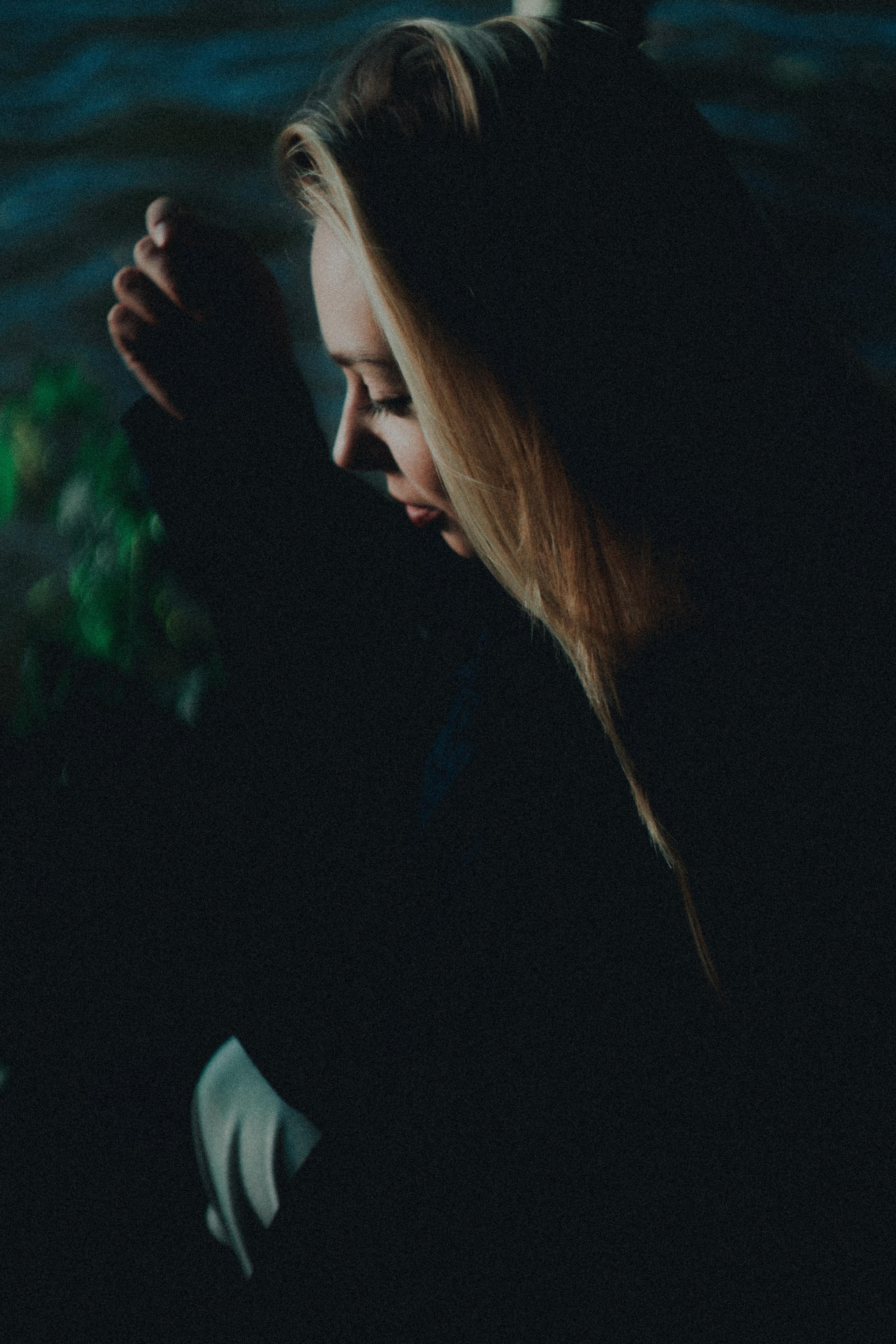 ALEKSANDRA. MAX TIHANKOV