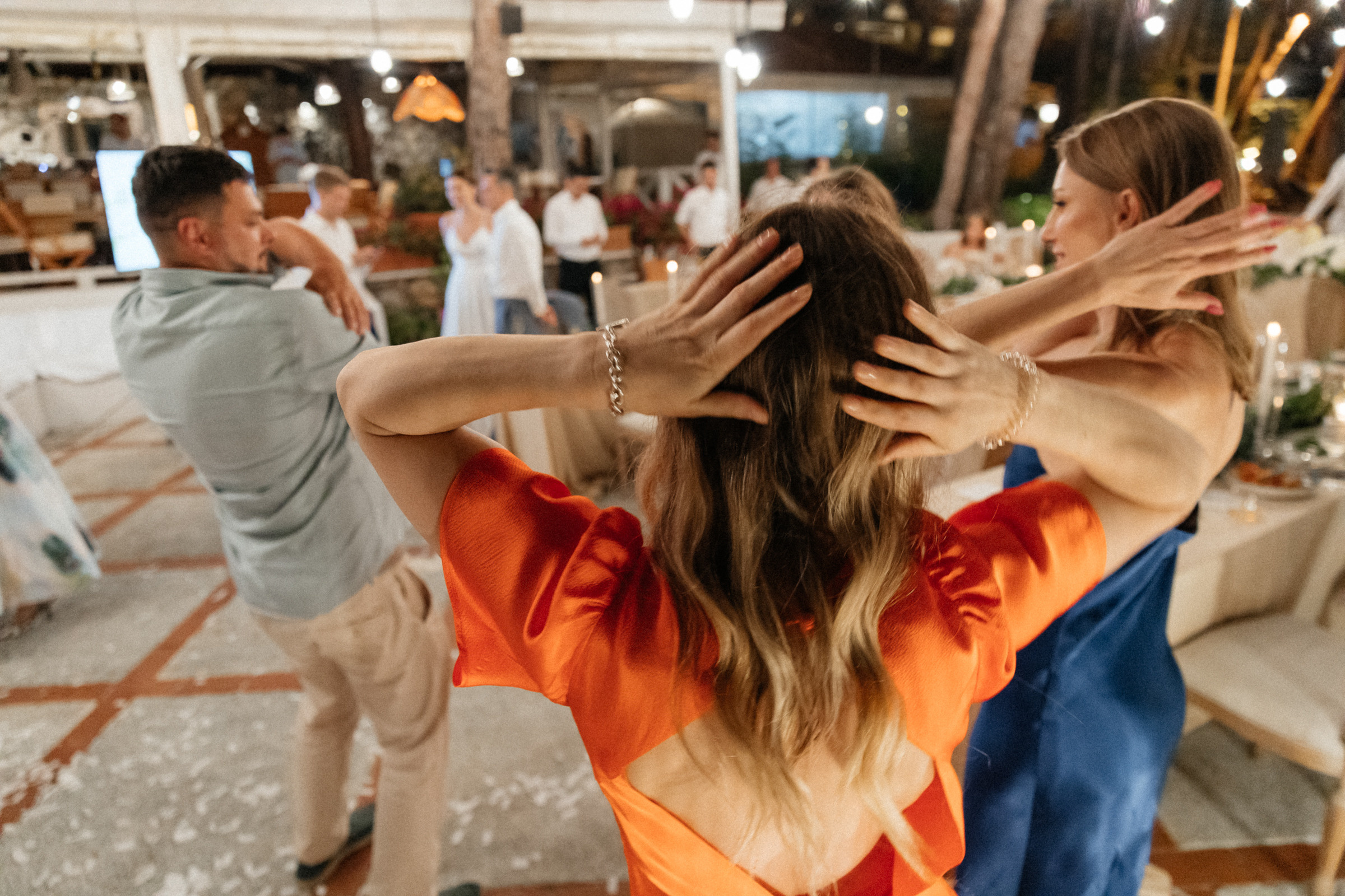 Wedding on the shores of the Aegean. Свадебный и репортажный фотограф