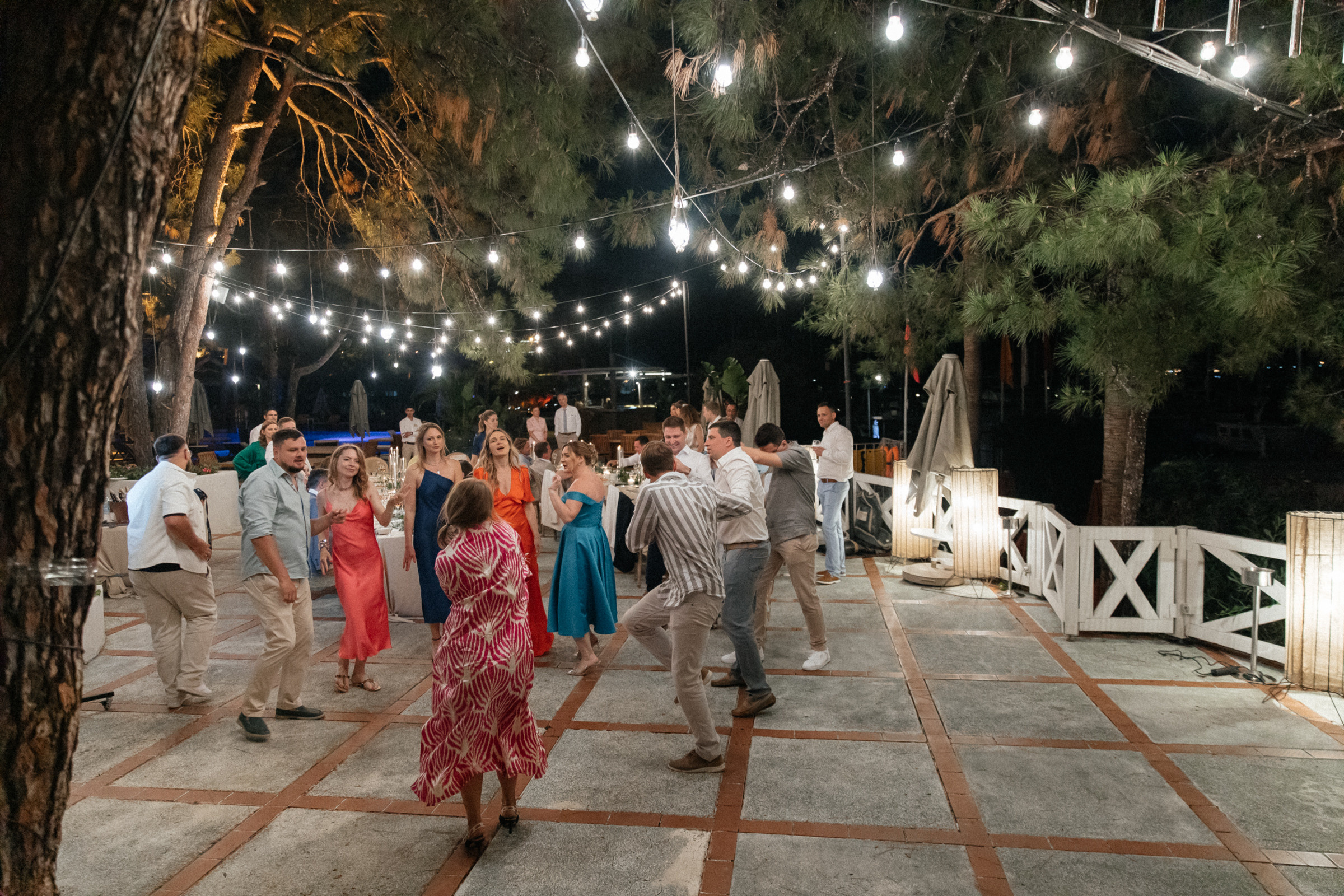 Wedding on the shores of the Aegean. Свадебный и репортажный фотограф