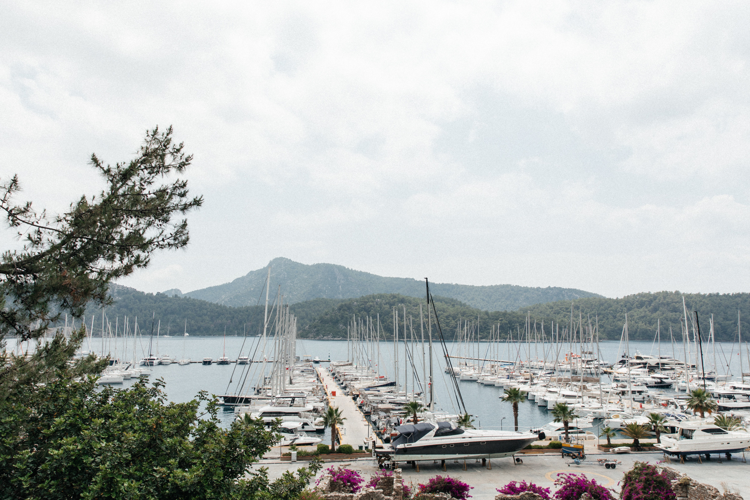 Wedding on the shores of the Aegean. Свадебный и репортажный фотограф