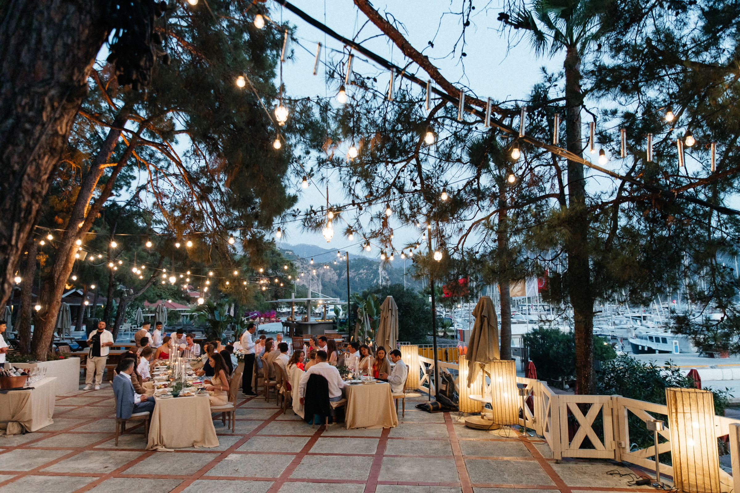 Wedding on the shores of the Aegean. Свадебный и репортажный фотограф