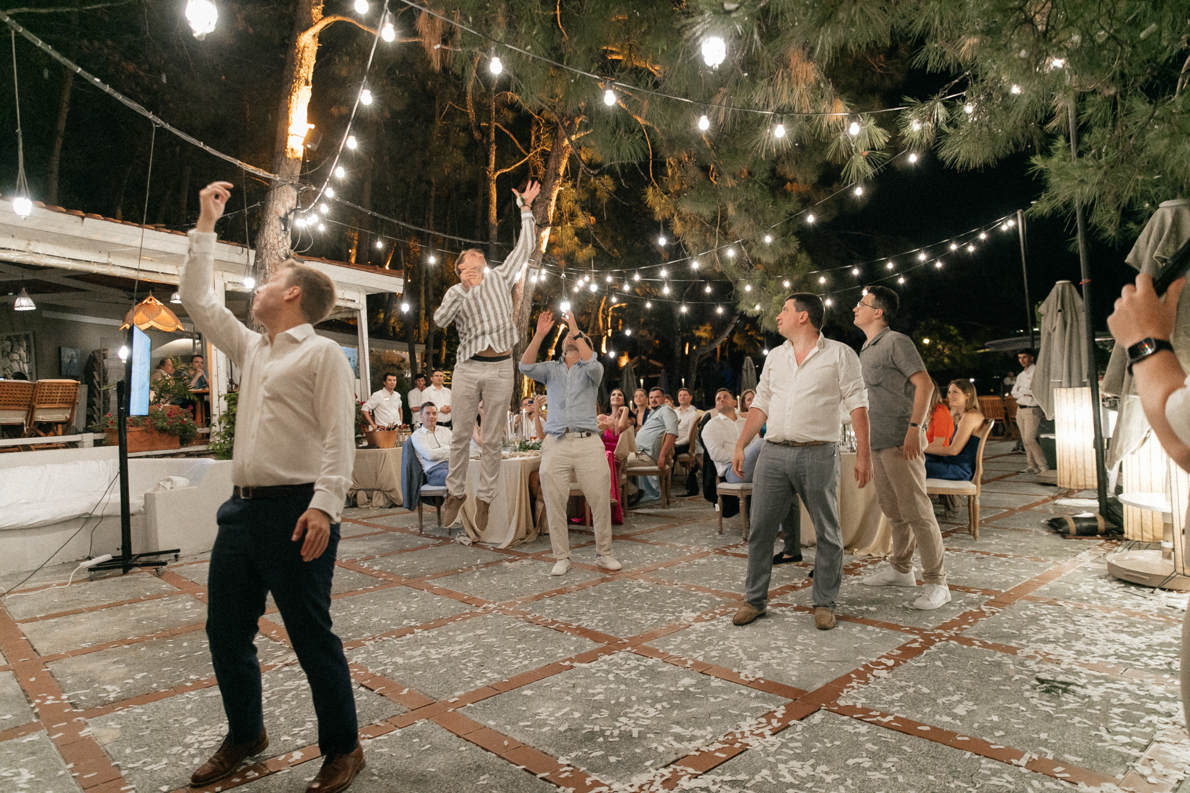 Wedding on the shores of the Aegean. Свадебный и репортажный фотограф