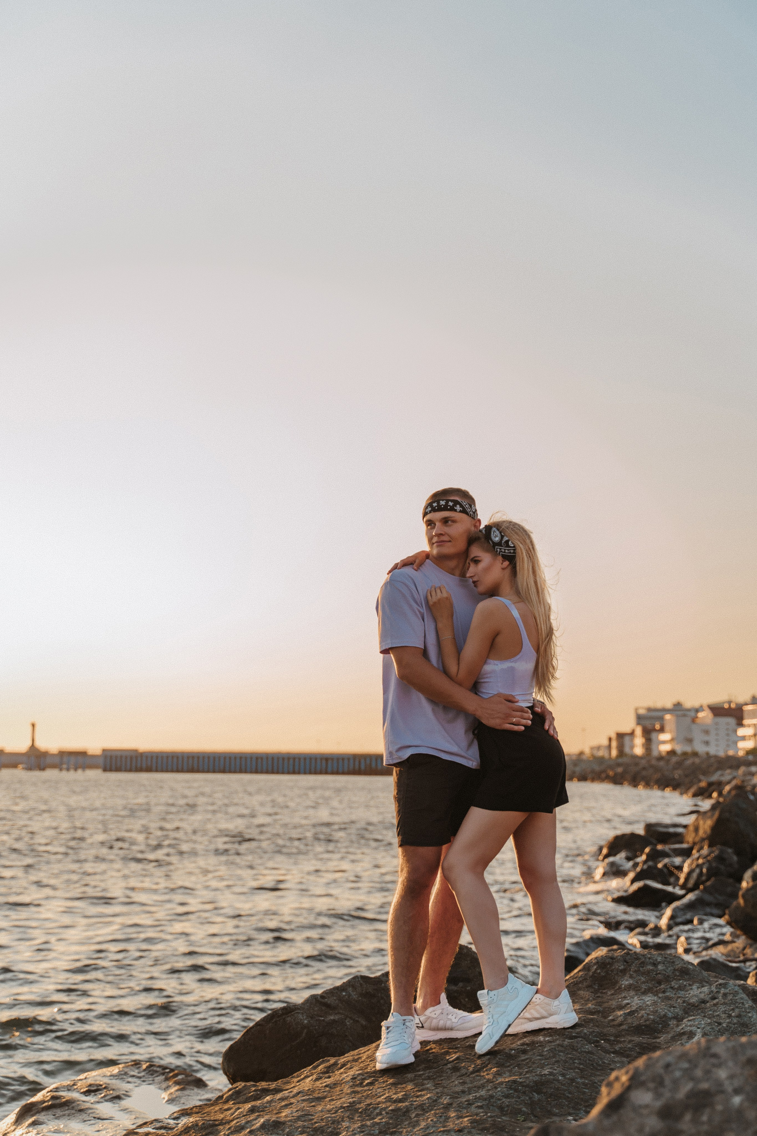 Лав стори фотосессия у моря и в горах в Сочи, Адлере и Красной Поляне. Алина Бернд — свадебный и индивидуальный фотограф в Сочи и Адлере