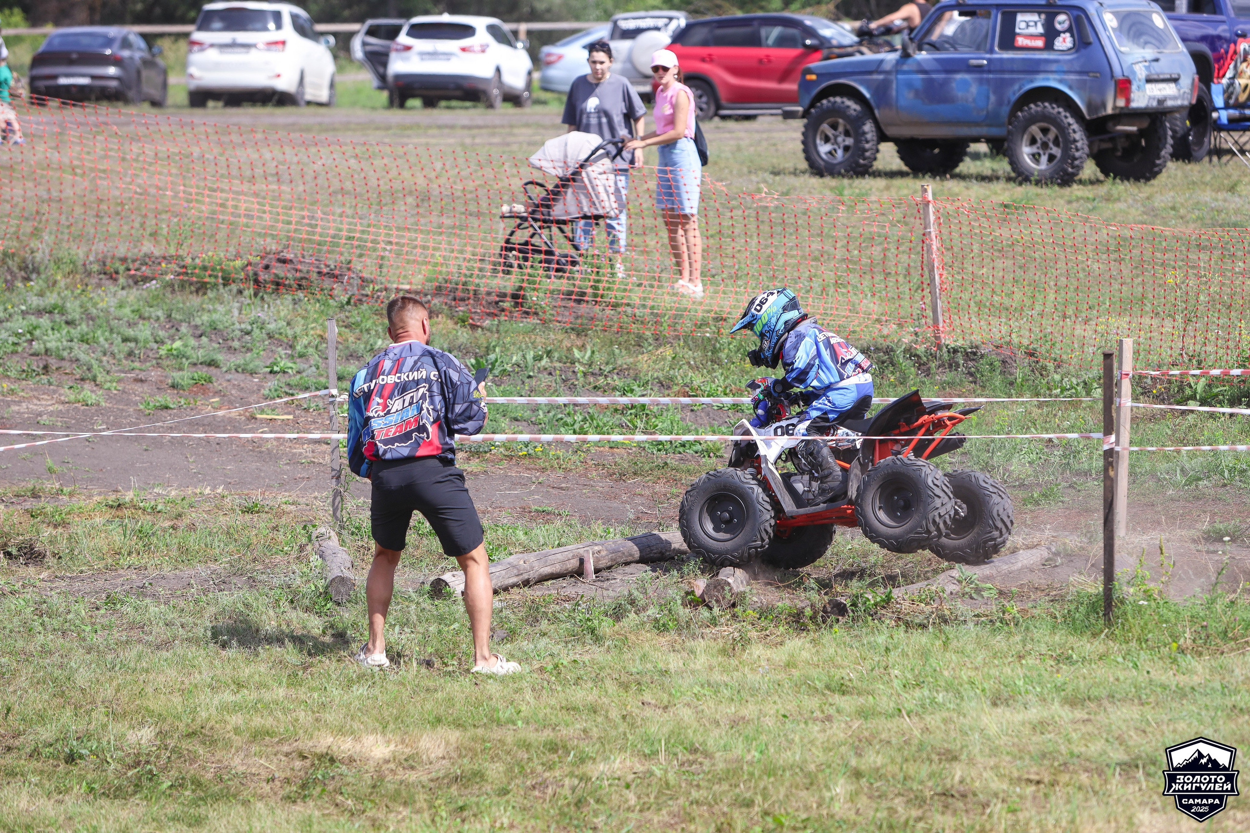 Заезды «МИНИ ДЕТИ» и «МАКСИ ДЕТИ». Кубок России по гонкам с водными препятствиями на квадроциклах «Золото Жигулей 2025». Спортивный фотограф в Самаре