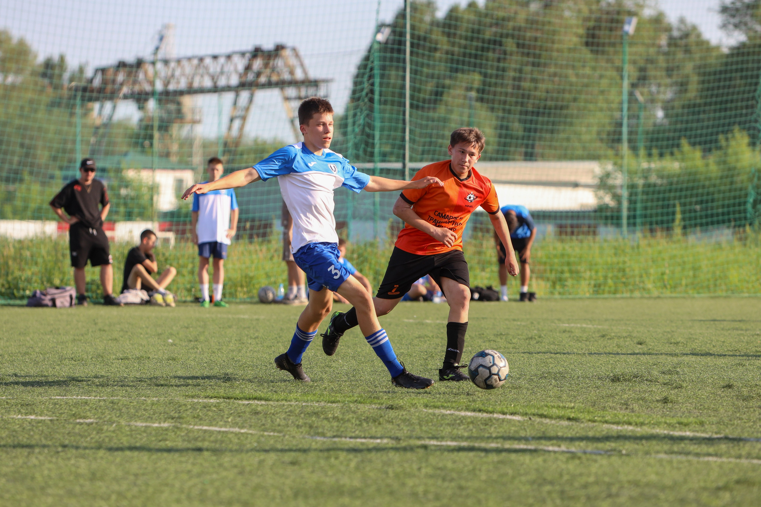 Кинель — Виктория Унион. Чемпионат СФПЛ. Молодежная футбольная лига U-15. Спортивный фотограф в Самаре