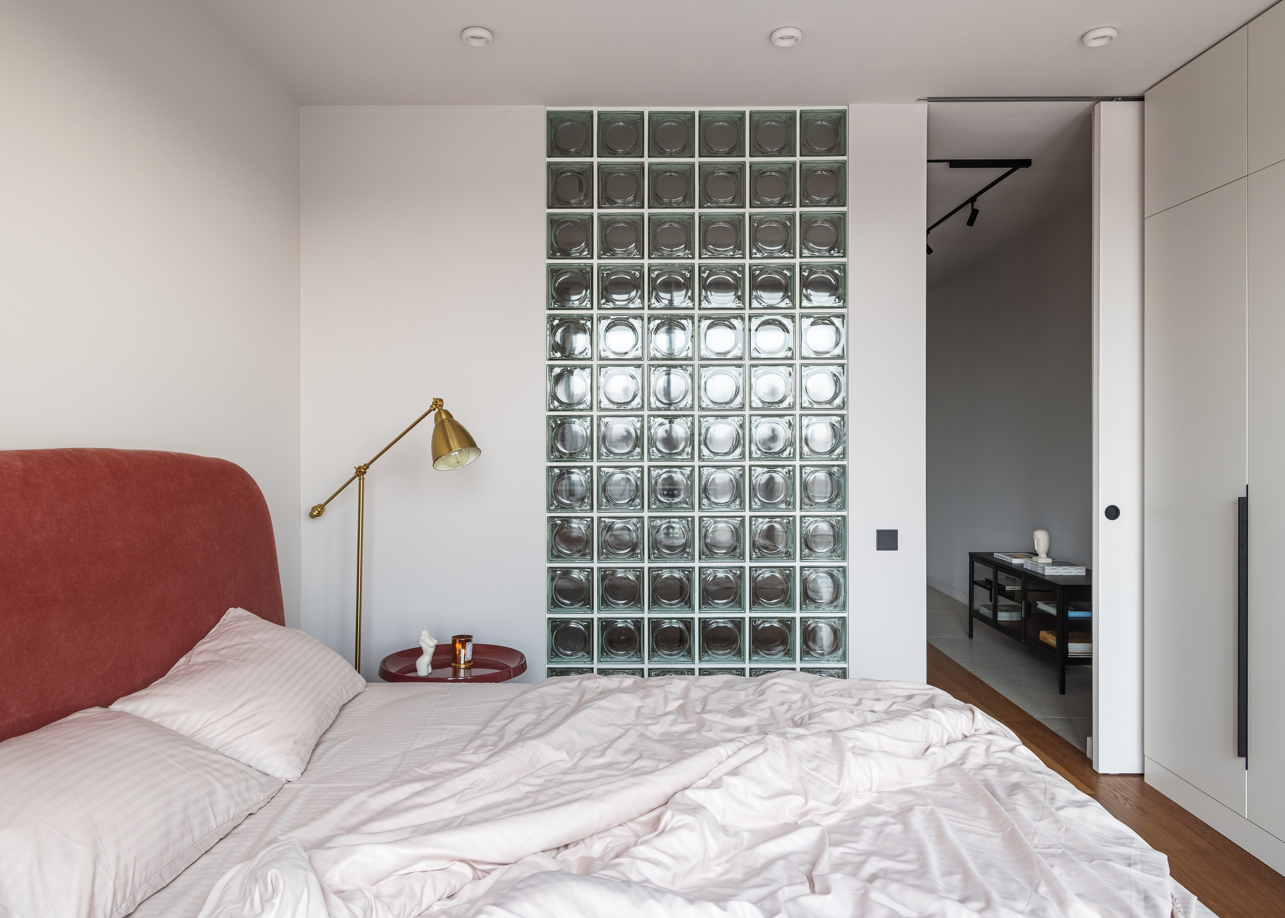 Ботаническая_ул_29. Вячеслав Лазарев фотографирую интерьеры