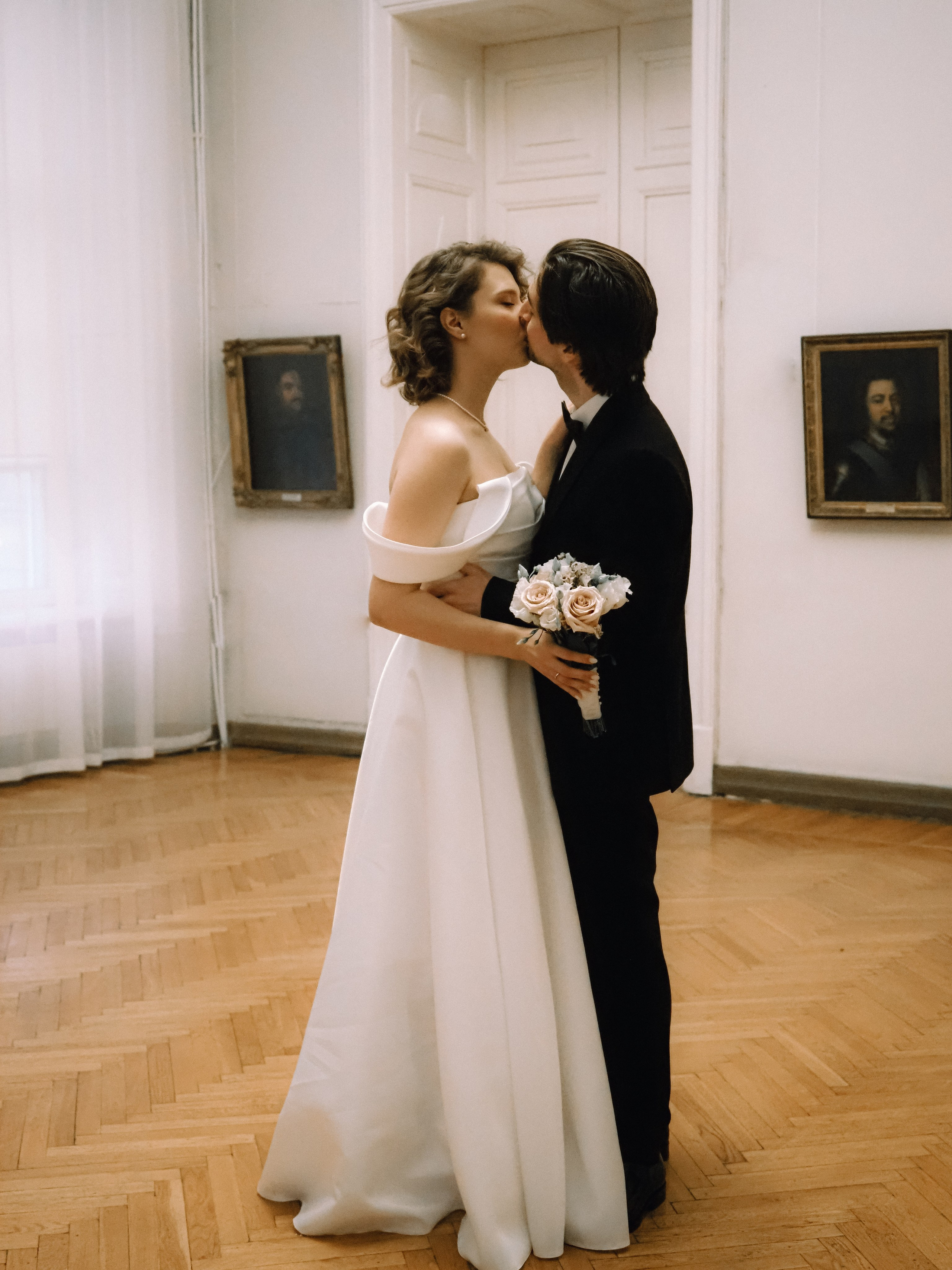 В музее. Фотограф Рязань. Семейный Свадебный фотограф