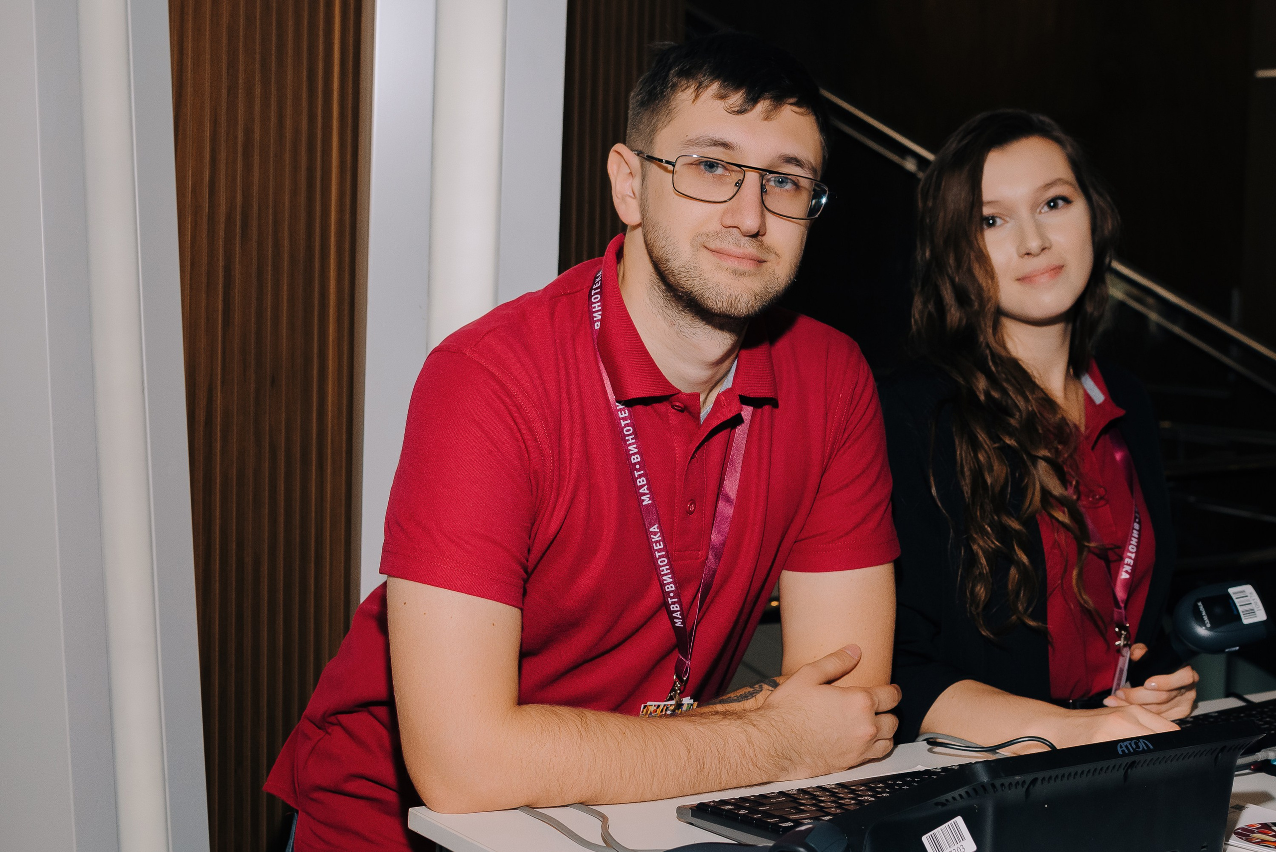 ФЕСТИВАЛЬ ВИНА И КРЕПКИХ НАПИТКОВ МАВТ-ВИНОТЕКА. Репортажный фотограф Зуев Роман г. Челябинск