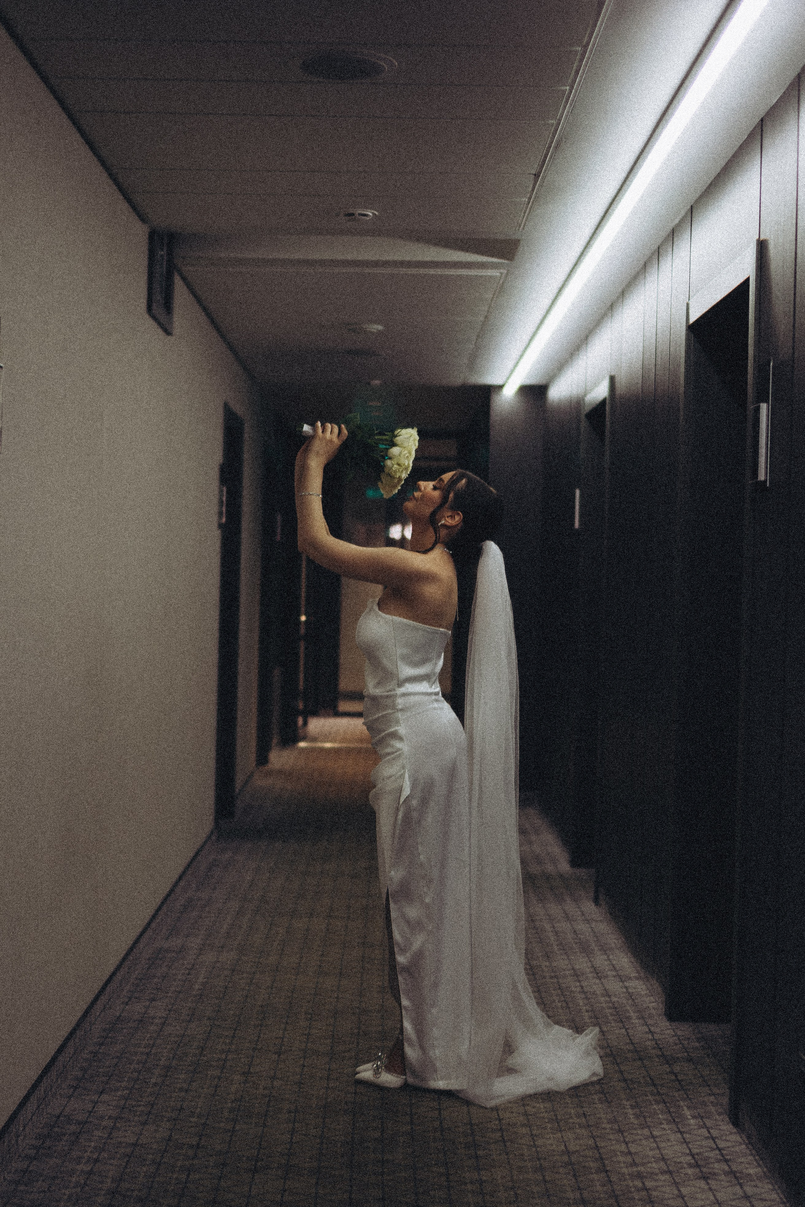 СВАДЕБНАЯ СЬЕМКА СБОРОВ ЖЕНИХА И НЕВЕСТЫ В ОТЕЛЕ И ТАКЖЕ ФОТОСЕССИИЯ В ОТЕЛЕЕ МЕГАПОЛИС БРЯНСК. Профессиональный фотограф, Санкт-Петербург — Виктория Богомолова