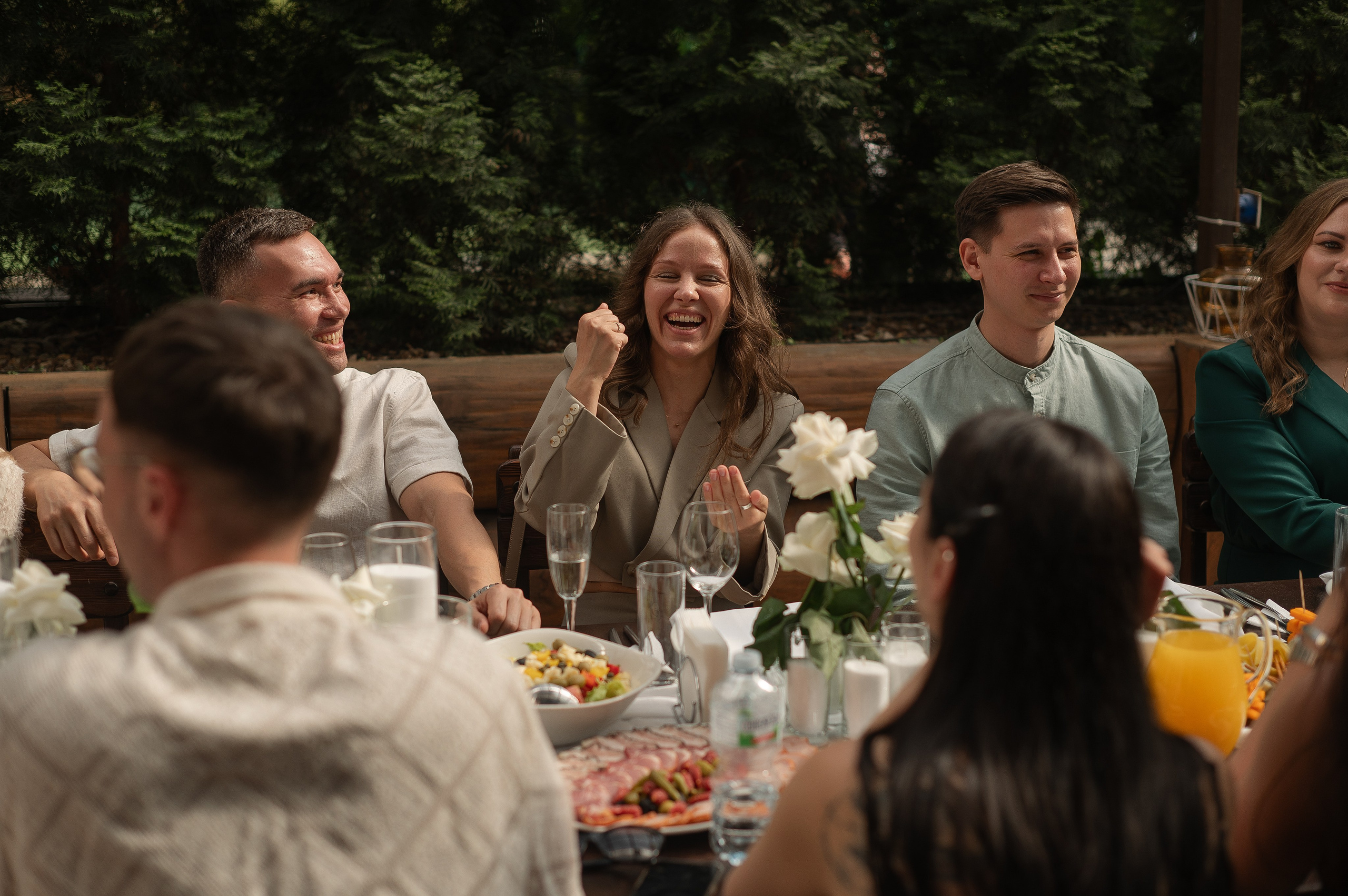 Динамичная свадьба где гости были активными участниками праздника. Свадебный фотограф в Ярославле Денис Медоваров