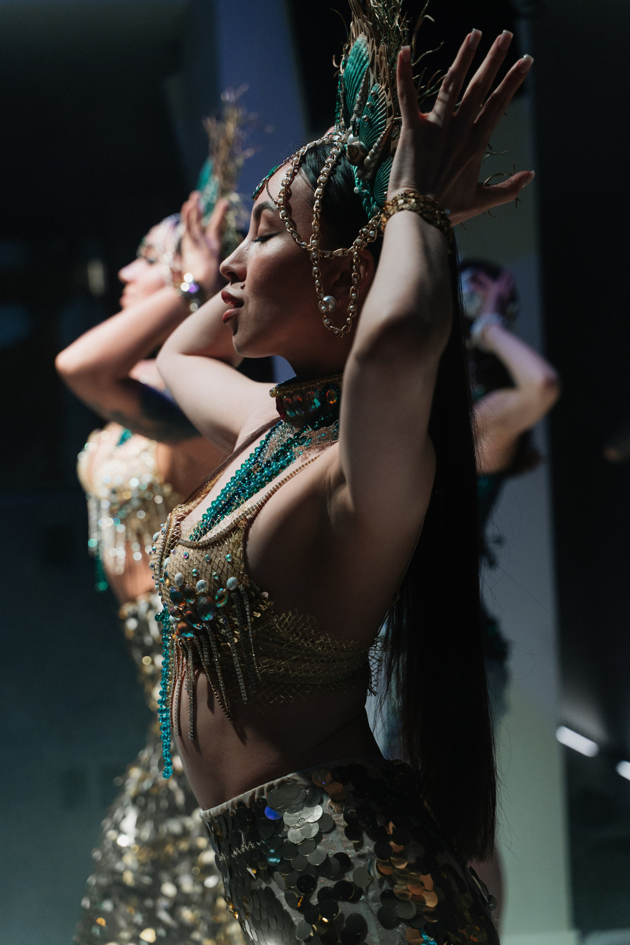 11 мая (суббота). BENUAR Restaurant