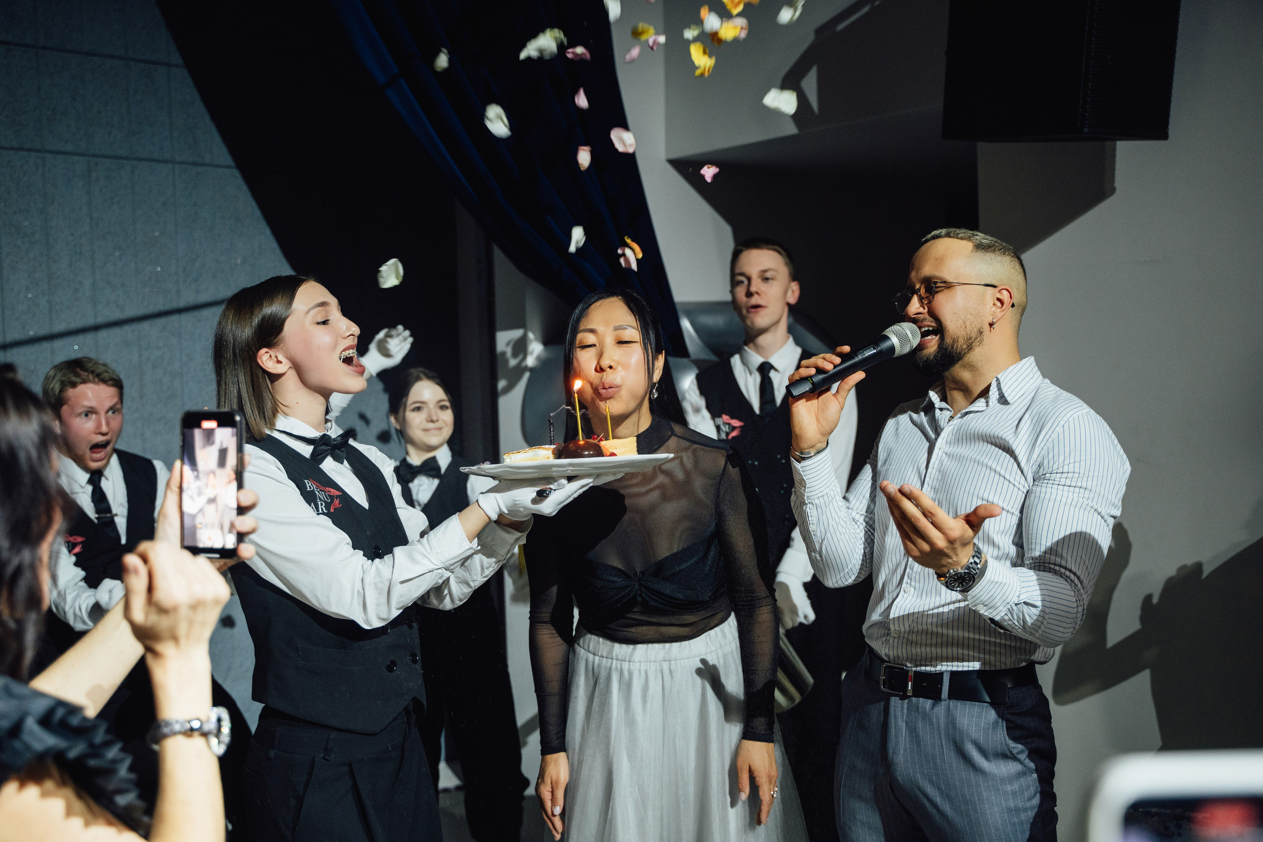 12 апреля (пятница). BENUAR Restaurant