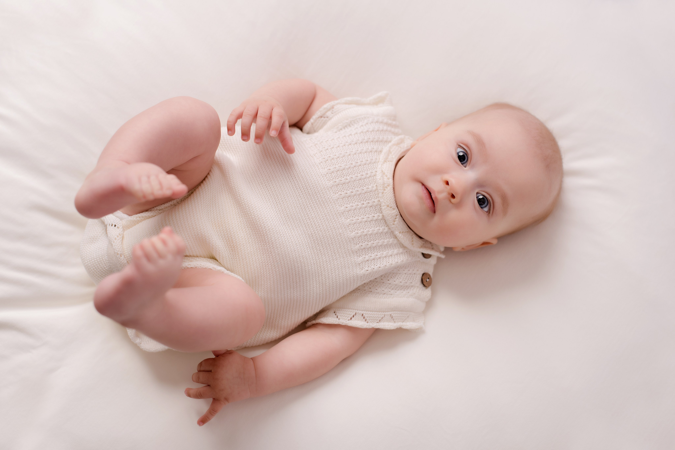 София 4 месяцев. Детский фотограф в Долгопрудном и Москве