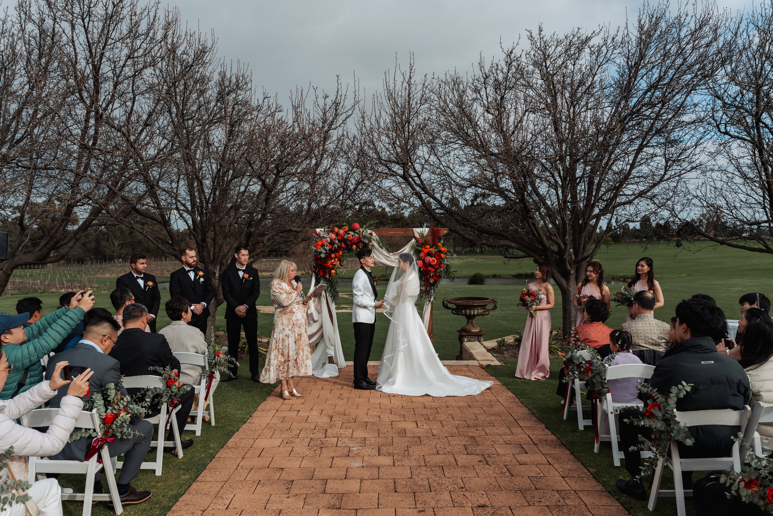 …True Love’s Kiss. Golden Moments Editing — We do Wedding’s Retouch and Video Editing