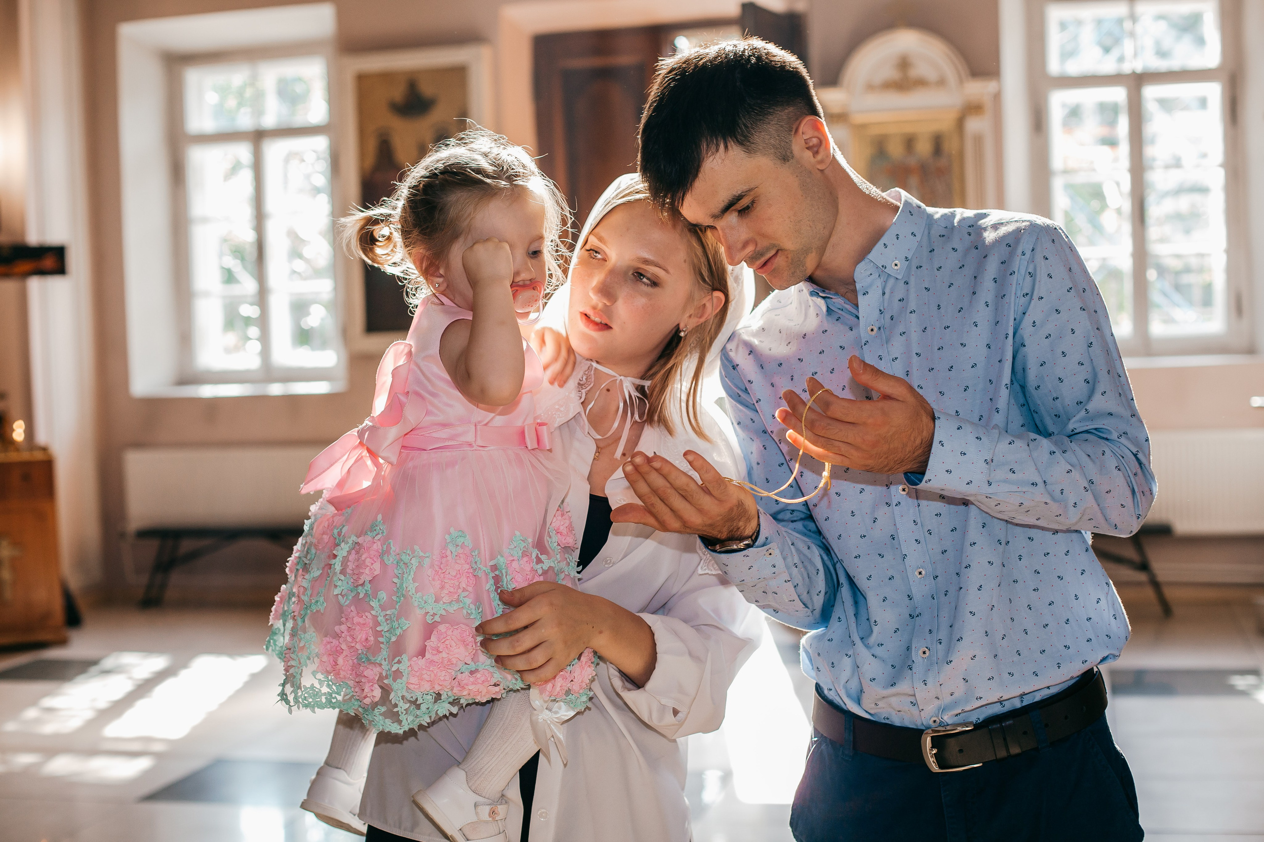 Крещение в Красносельском Свято-Троицком храме. Семейный и детский фотограф в Санкт-Петербурге Тамара Нечаева