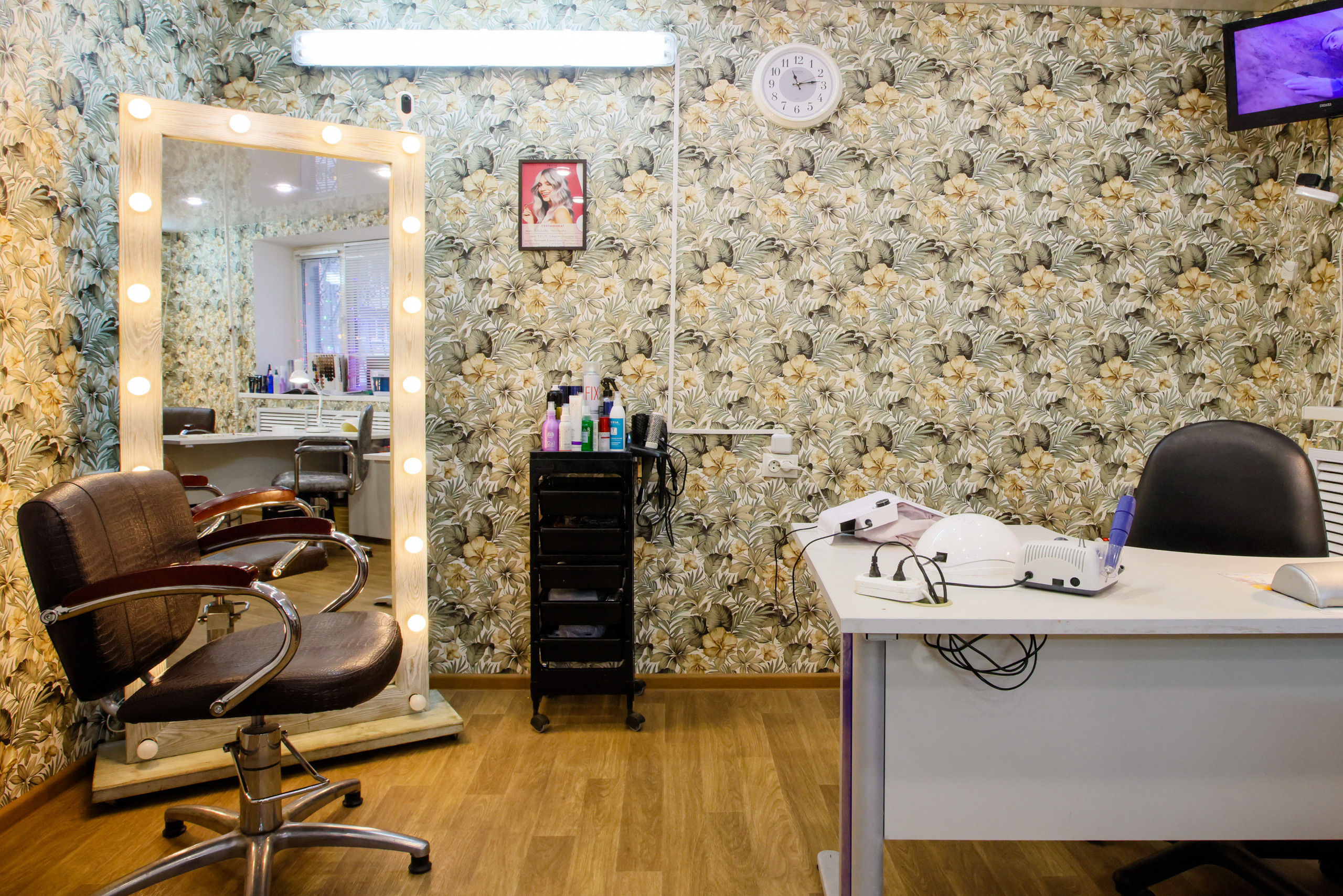 Интерьерная фотосъемка для парикмахерской Felicita, Тула. Фотограф в Туле Крупский АнДРей. Фотостудия «КАДР71» в Туле