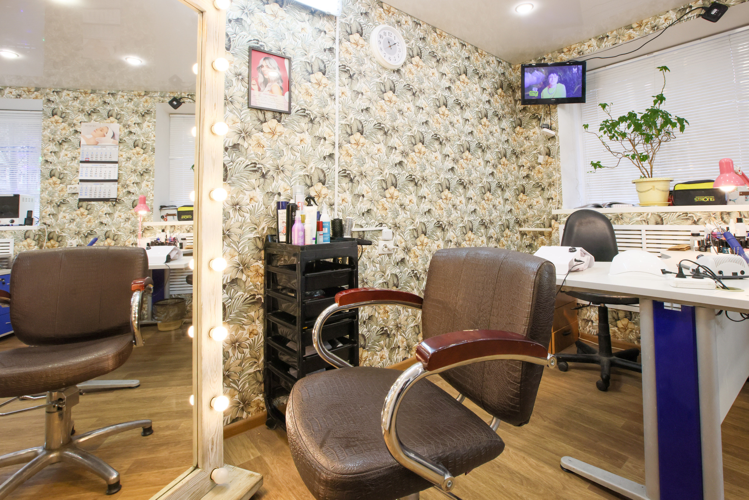 Интерьерная фотосъемка для парикмахерской Felicita, Тула. Фотограф в Туле Крупский АнДРей. Фотостудия «КАДР71» в Туле