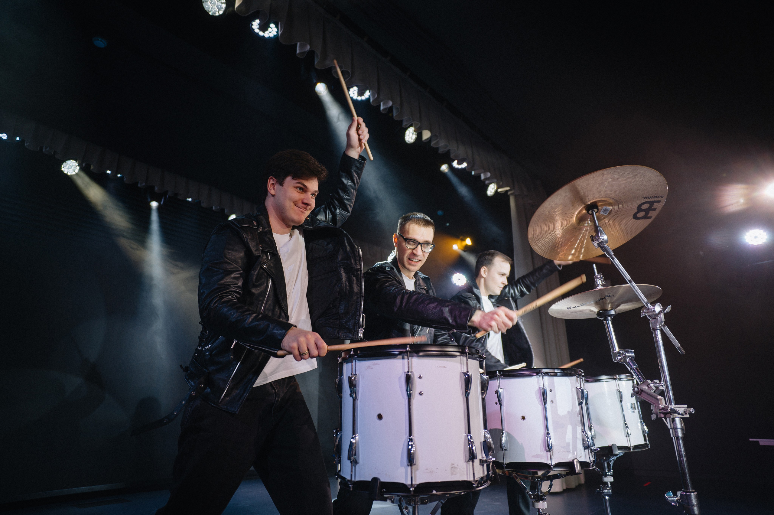 Удар HIT. Just Brass