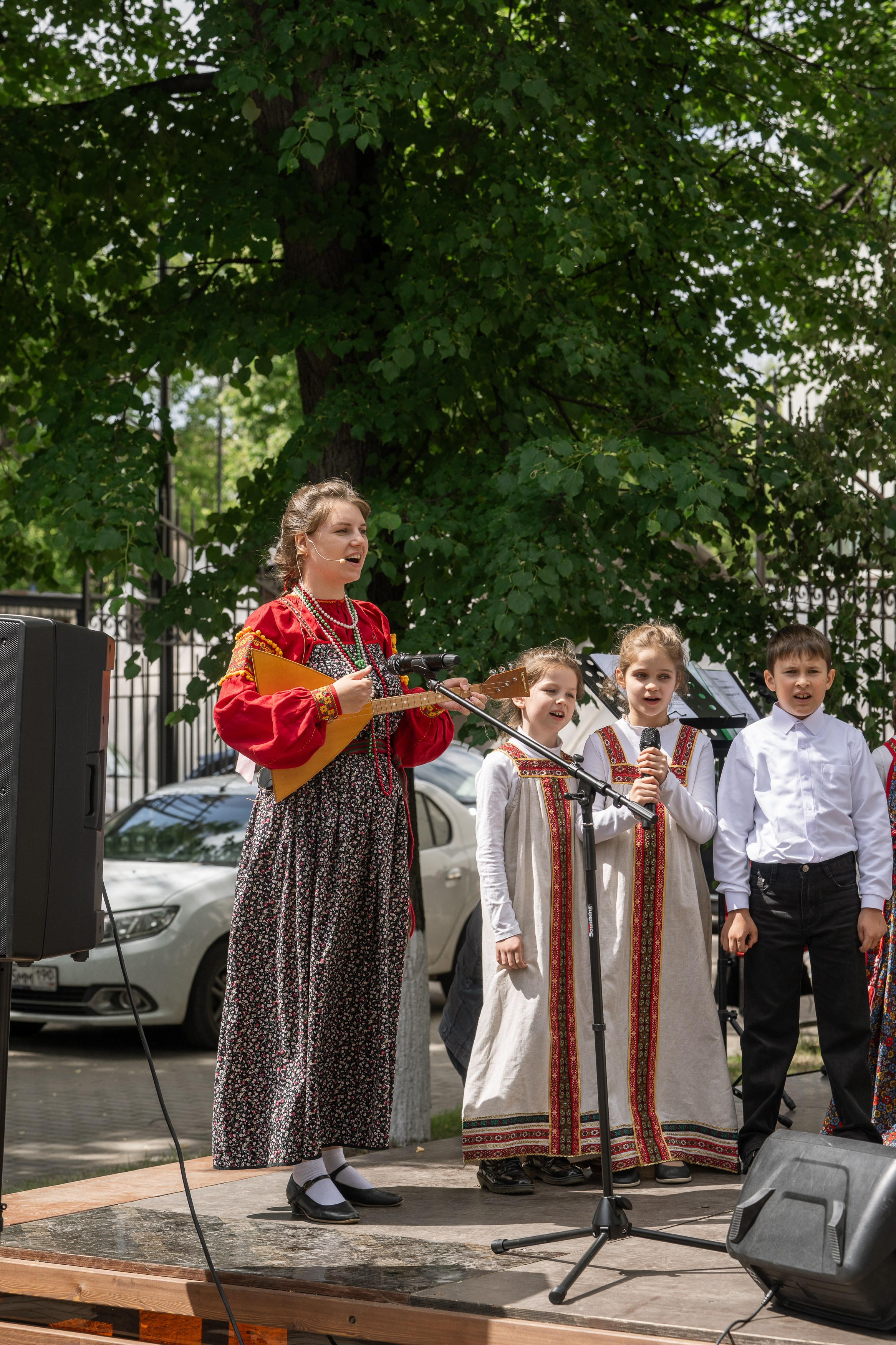 Престольный праздник в храме Троицы Живоначальной. Фотограф Москва/Подмосковье