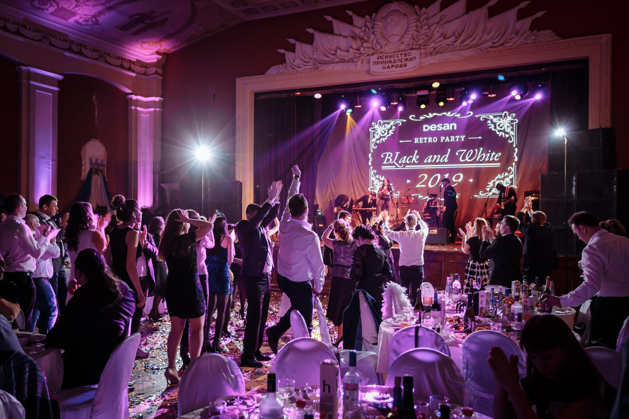 Десан. Фотограф на свадьбу корпоратив репортаж Артем Бочаров Москва