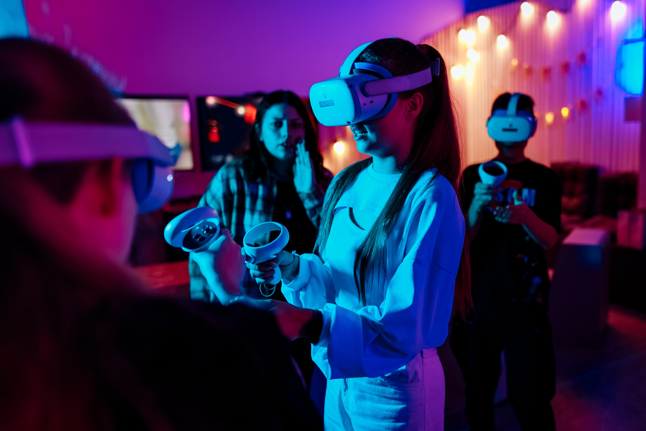 Engage. Фотограф на свадьбу корпоратив репортаж Артем Бочаров Москва