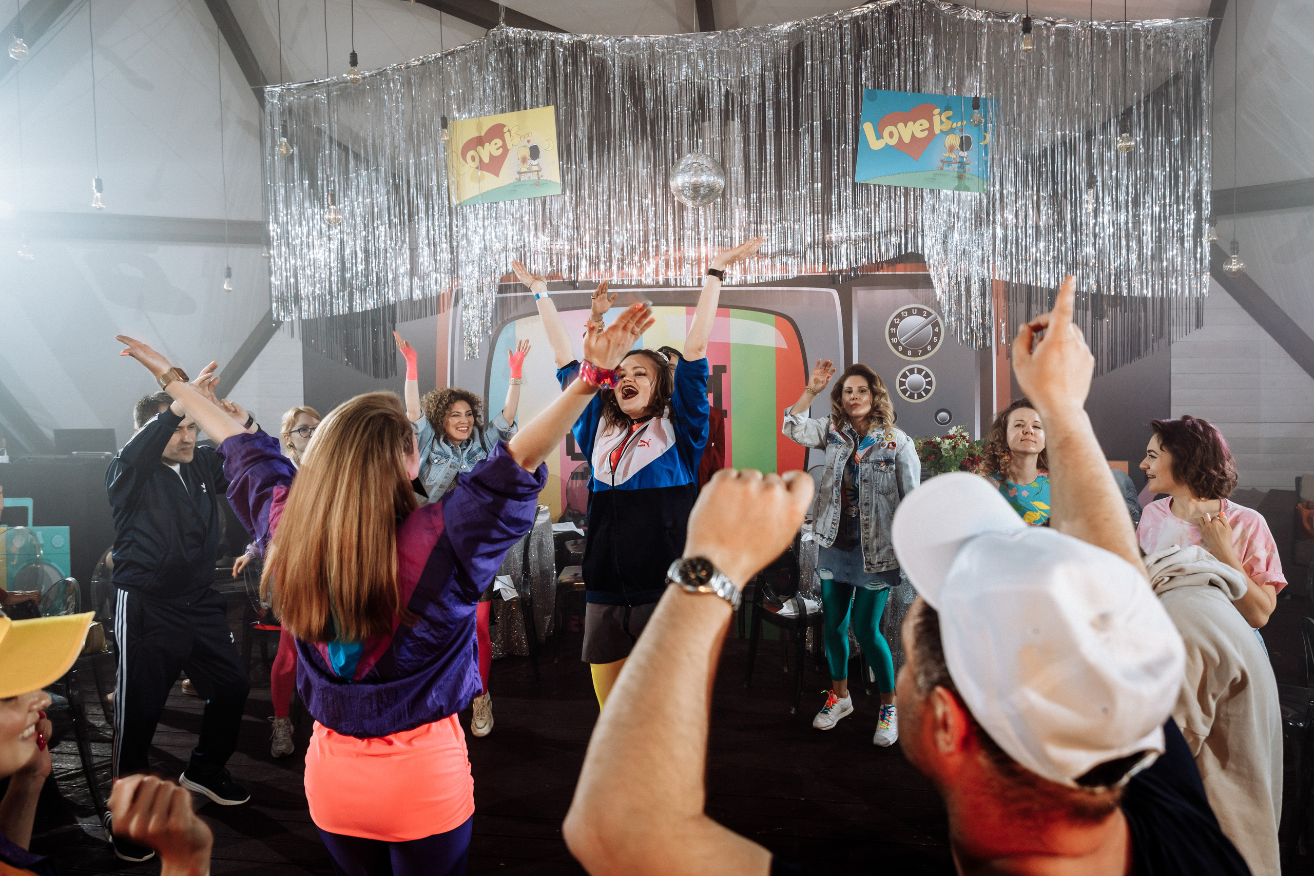 «Наши 90-е». Фотограф на свадьбу корпоратив репортаж Артем Бочаров Москва