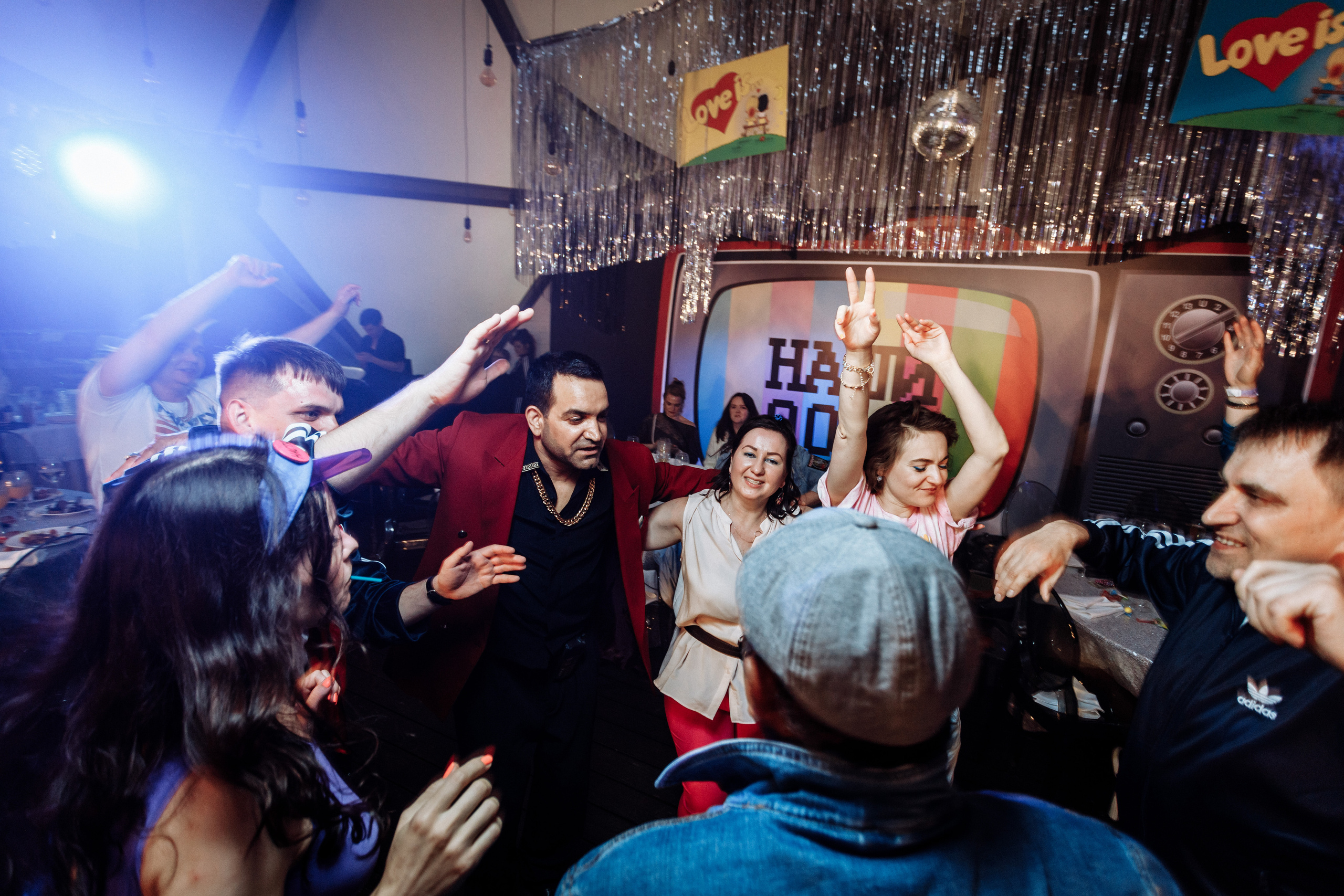 «Наши 90-е». Фотограф на свадьбу корпоратив репортаж Артем Бочаров Москва