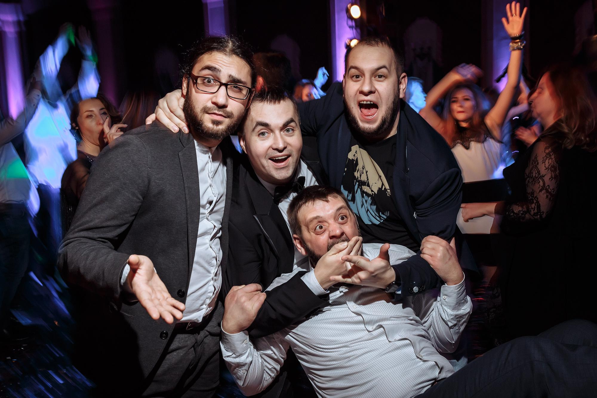 Десан. Фотограф на свадьбу корпоратив репортаж Артем Бочаров Москва