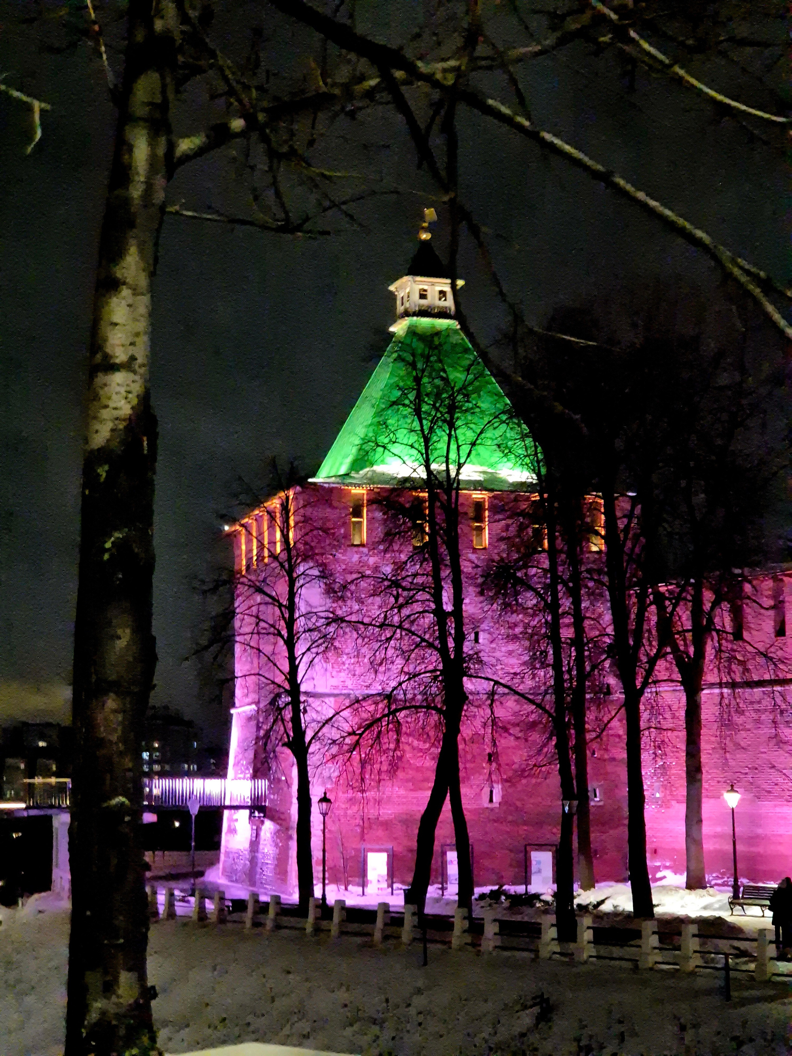 Никольская башня