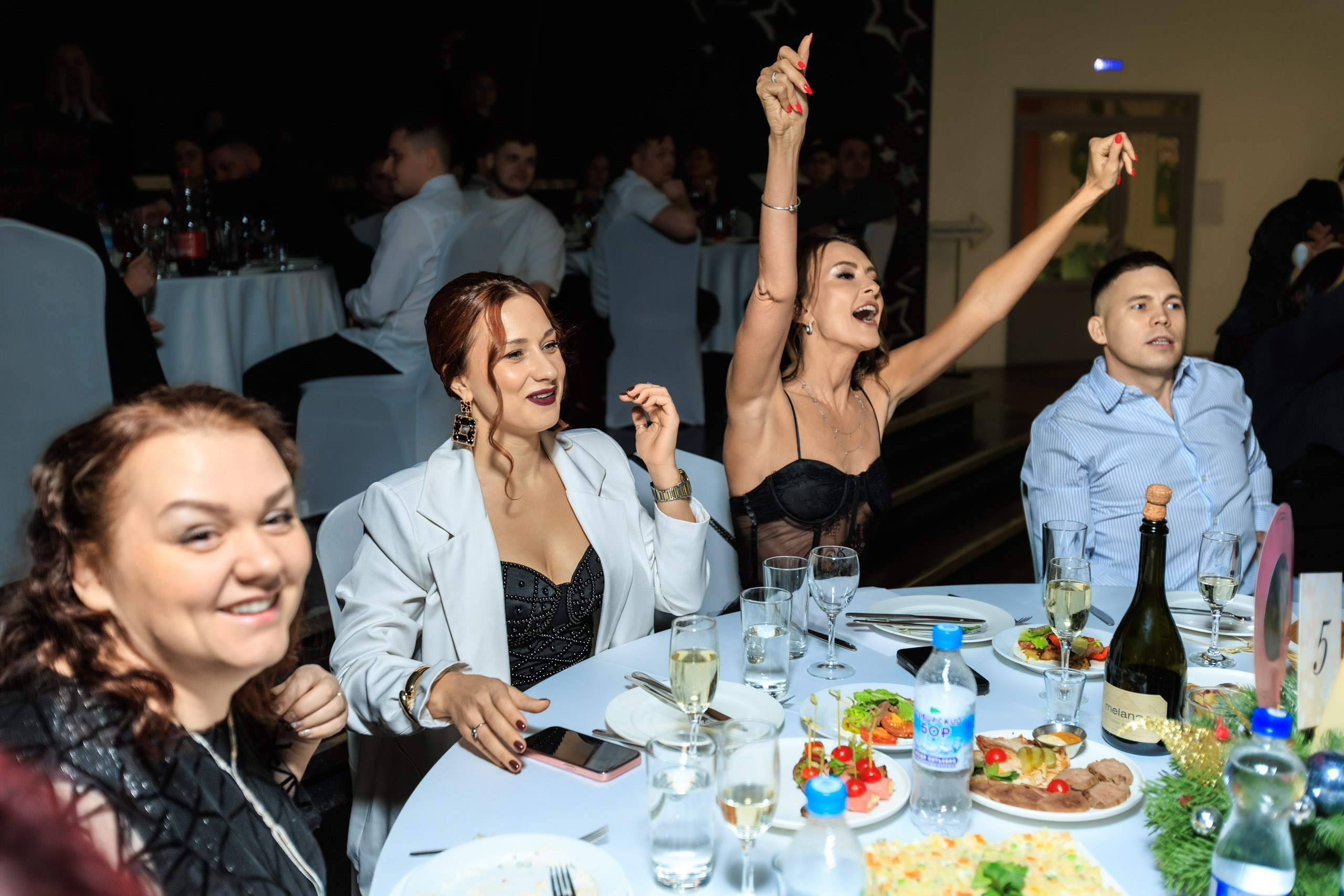 Слон электроникс | Новогодний корпоратив. Репортажный фотограф Екатеринбург | Яркий, качественный репортаж | Концерты, клубы, репортаж, праздники, корпоративы