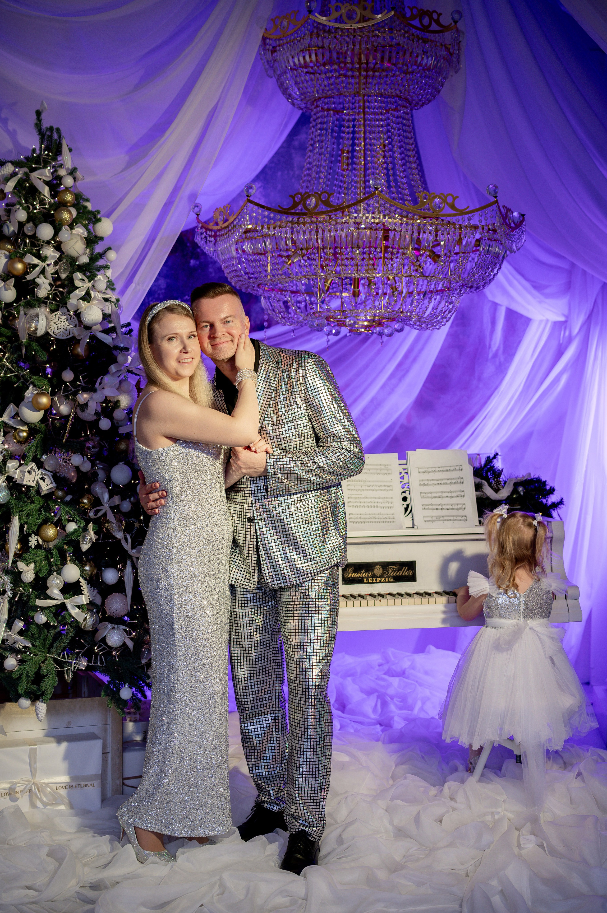 Классика с примесью фиолета. Портретный, семейный и свадебный фотограф в Санкт-Петербурге и в Москве Ширяев Денис