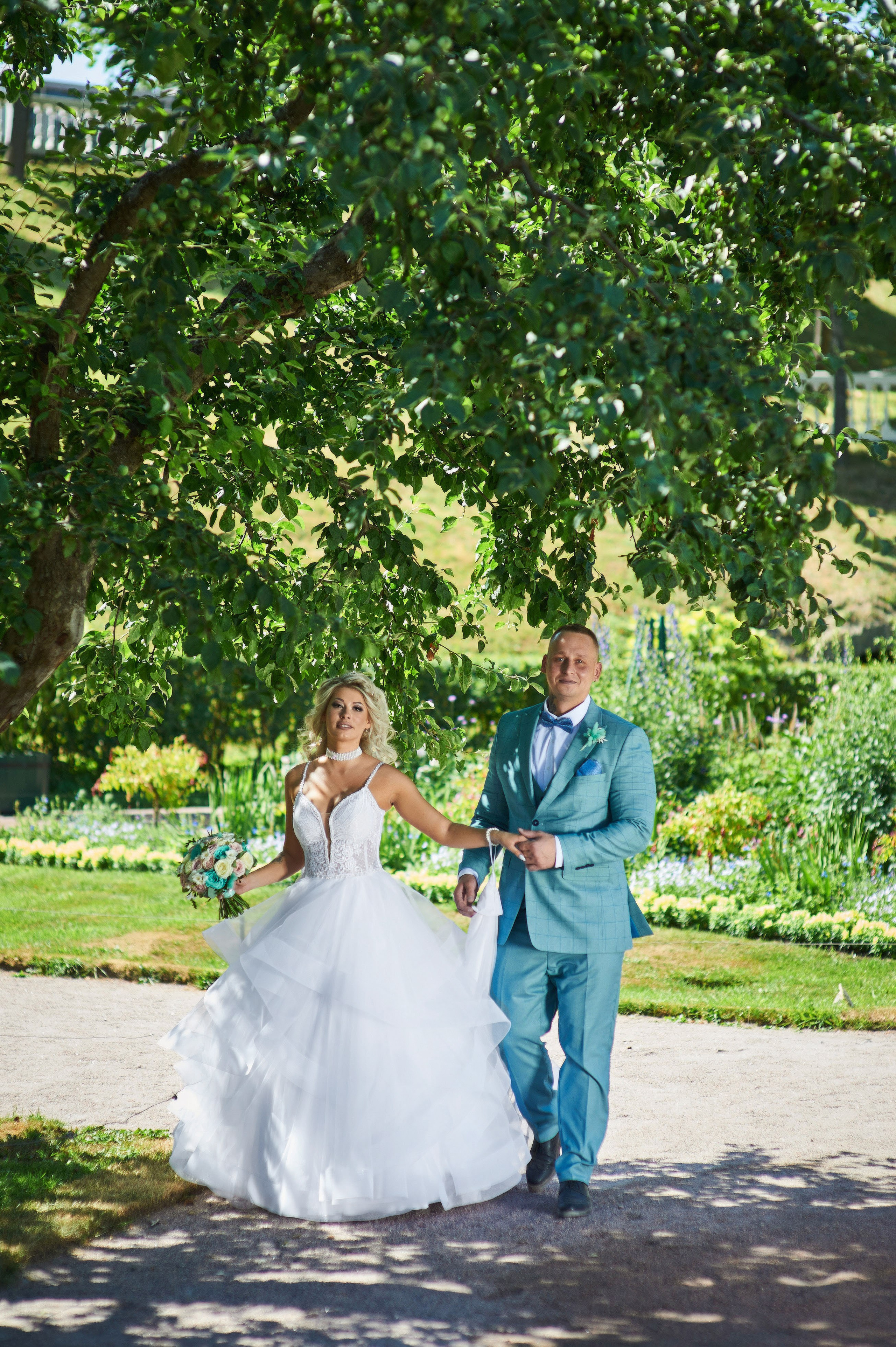Свадебная прогулка в Петергофе. Портретный, семейный и свадебный фотограф в Санкт-Петербурге и в Пушкине Ширяев Денис