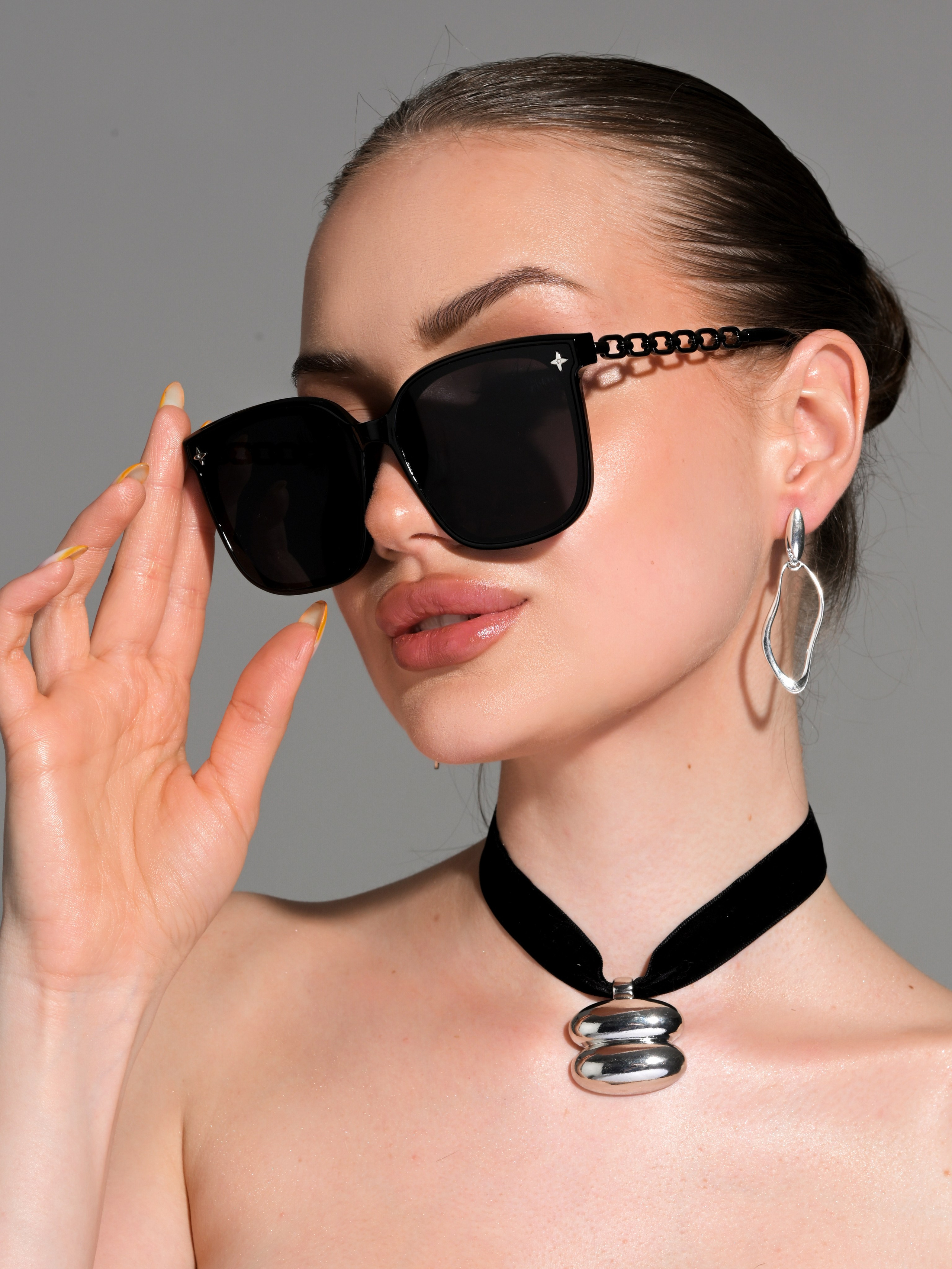 Дарина. Фотосъемка для маркетплейс в Краснодаре