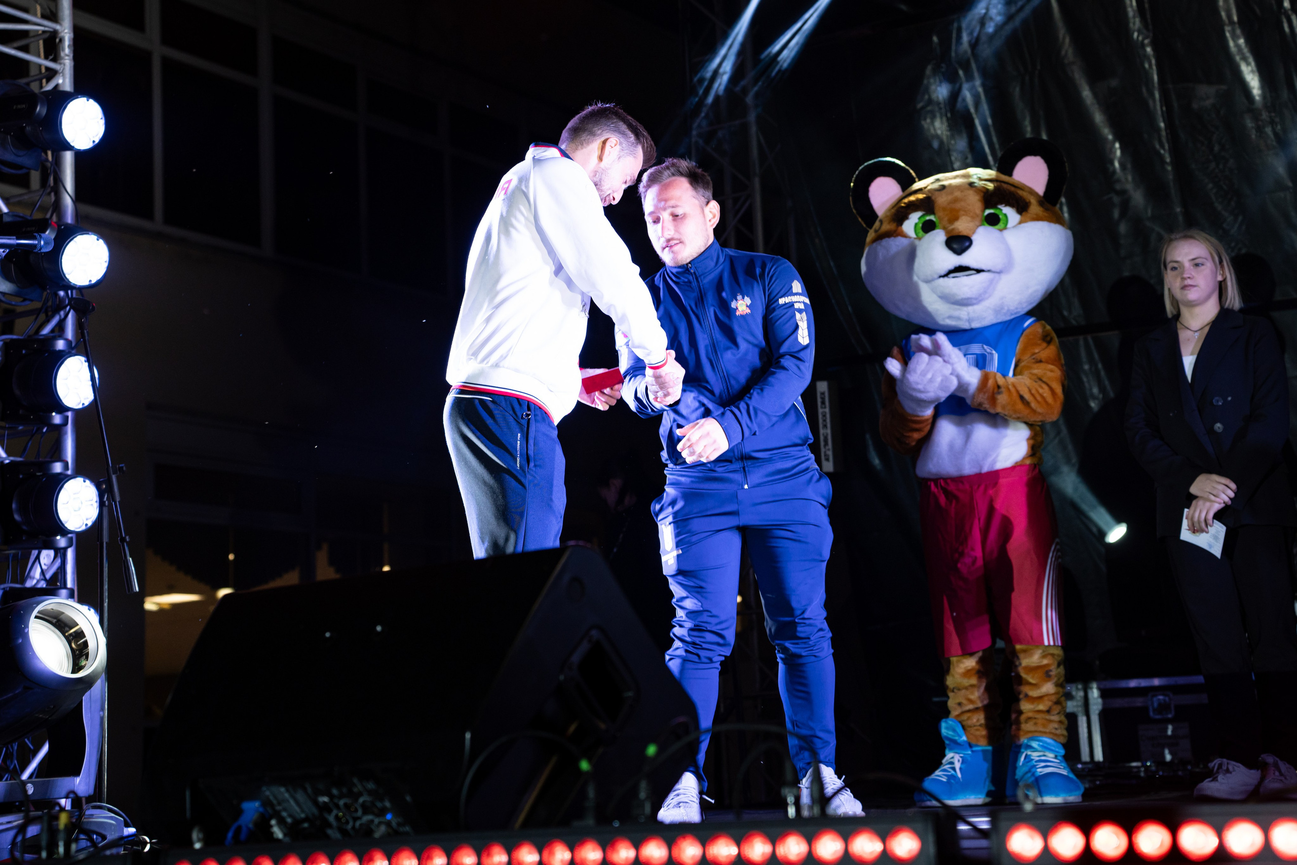 Фестиваль ко дню города Краснодар «45-я Параллель» / @ДС Олимп. Концертный фотограф в Краснодаре