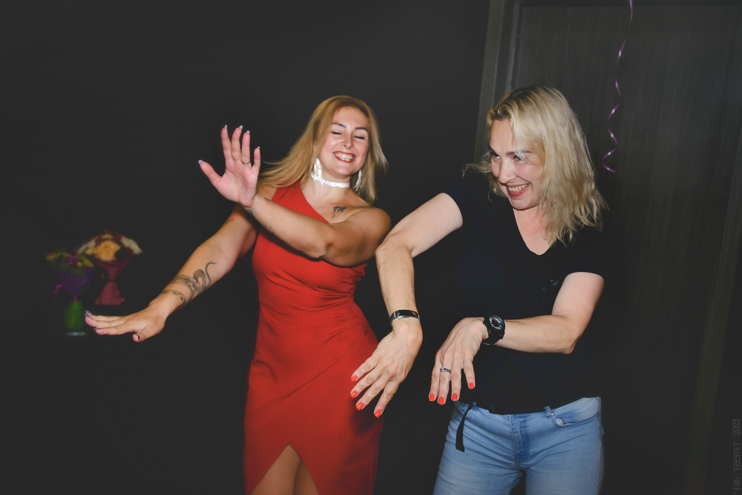 День рождения — Караоке клуб. Ваш фотограф на праздник в Москве, Раменском, Жуковском, Люберцах