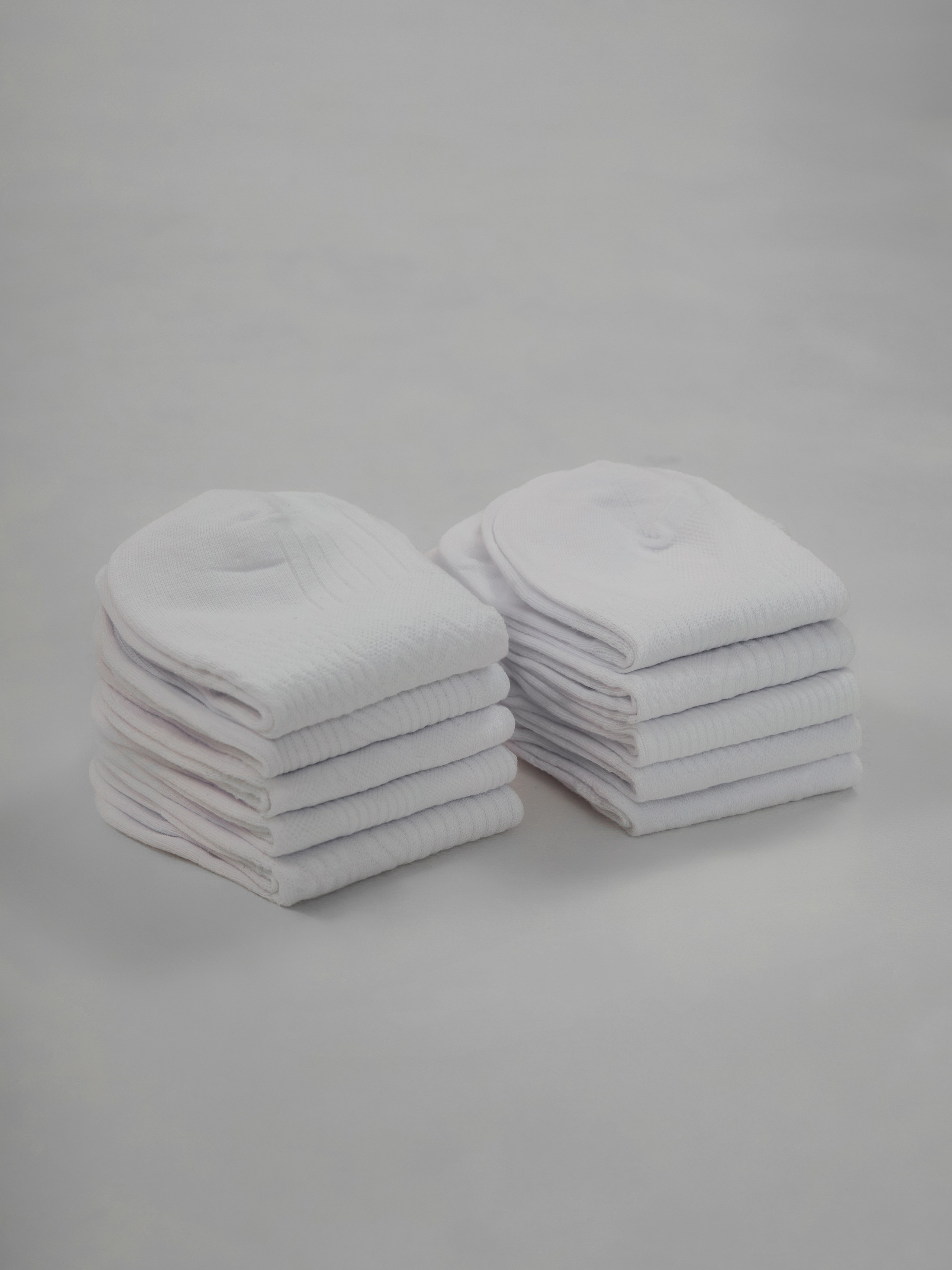 Носки. Фотограф