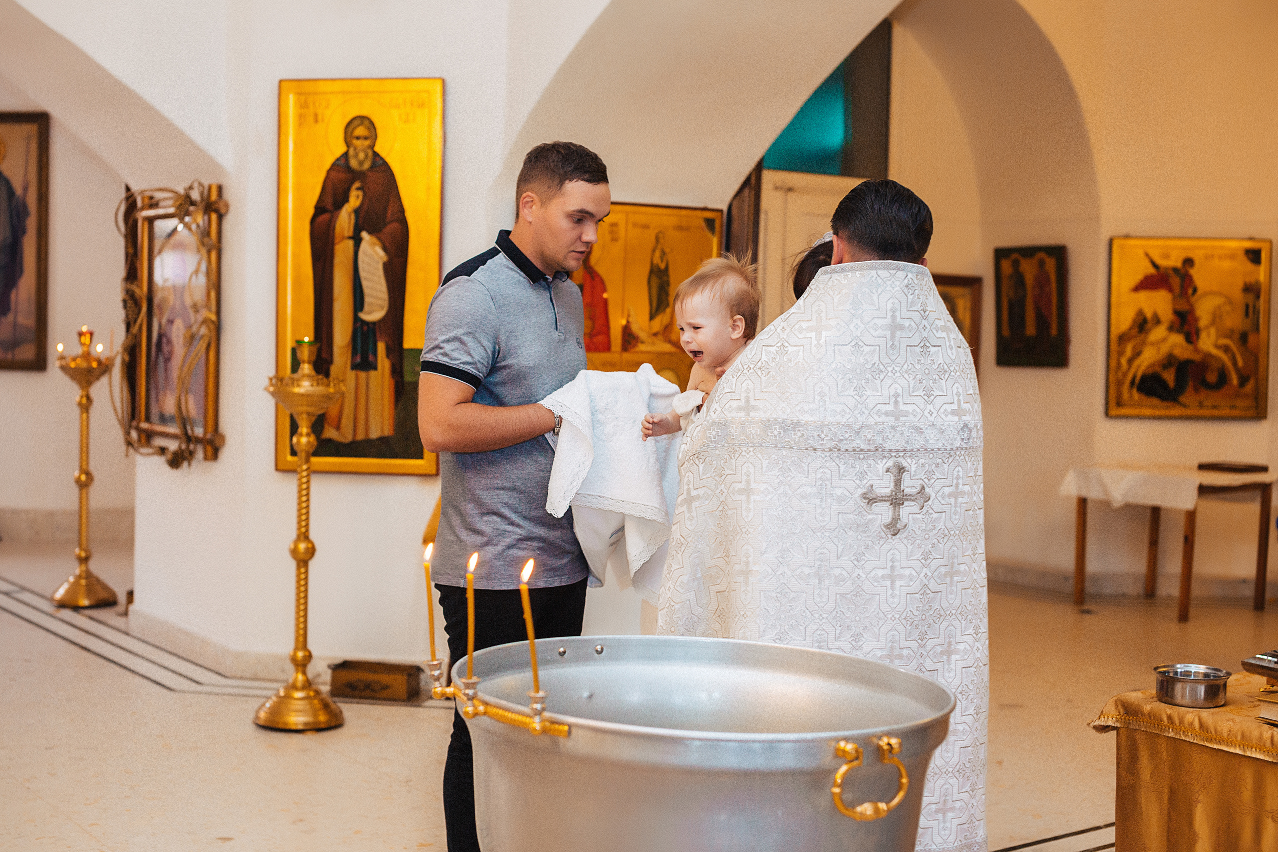 Таинство Крещения в Храме Рождества Христова. Свадебный и семейный фотограф/видеограф в Краснодаре Наталья Осинская