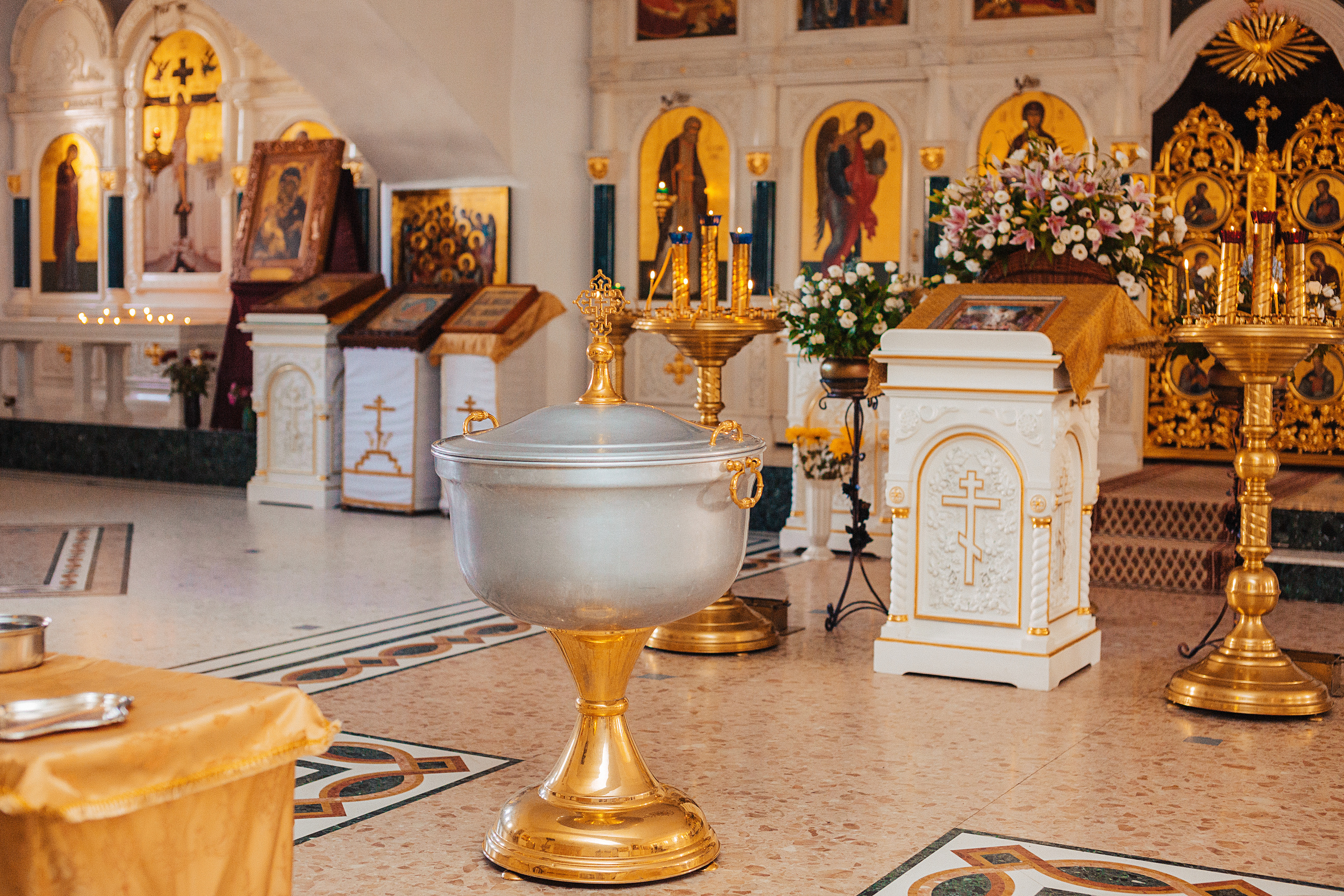 Таинство Крещения в Храме Рождества Христова. Свадебный и семейный фотограф/видеограф в Краснодаре Наталья Осинская