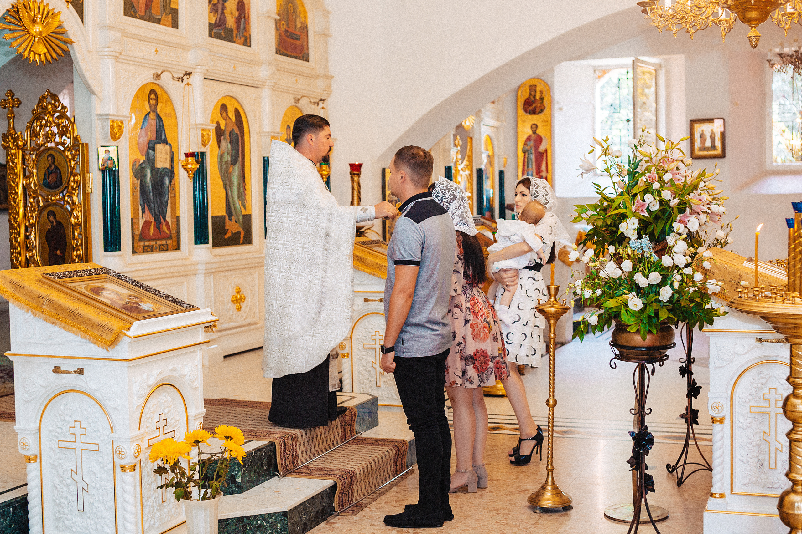 Таинство Крещения в Храме Рождества Христова. Свадебный и семейный фотограф/видеограф в Краснодаре Наталья Осинская