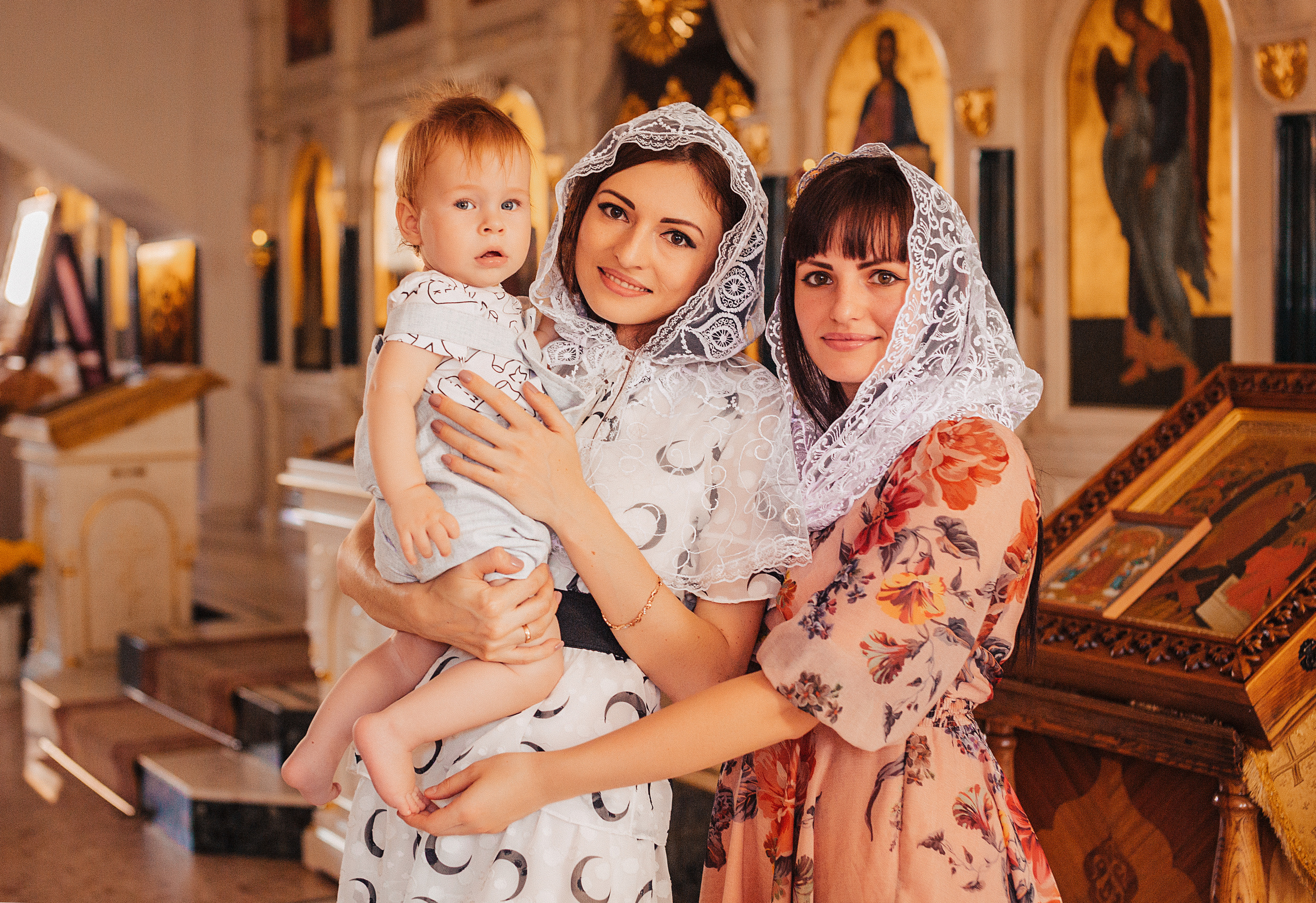 Таинство Крещения в Храме Рождества Христова. Свадебный и семейный фотограф/видеограф в Краснодаре Наталья Осинская