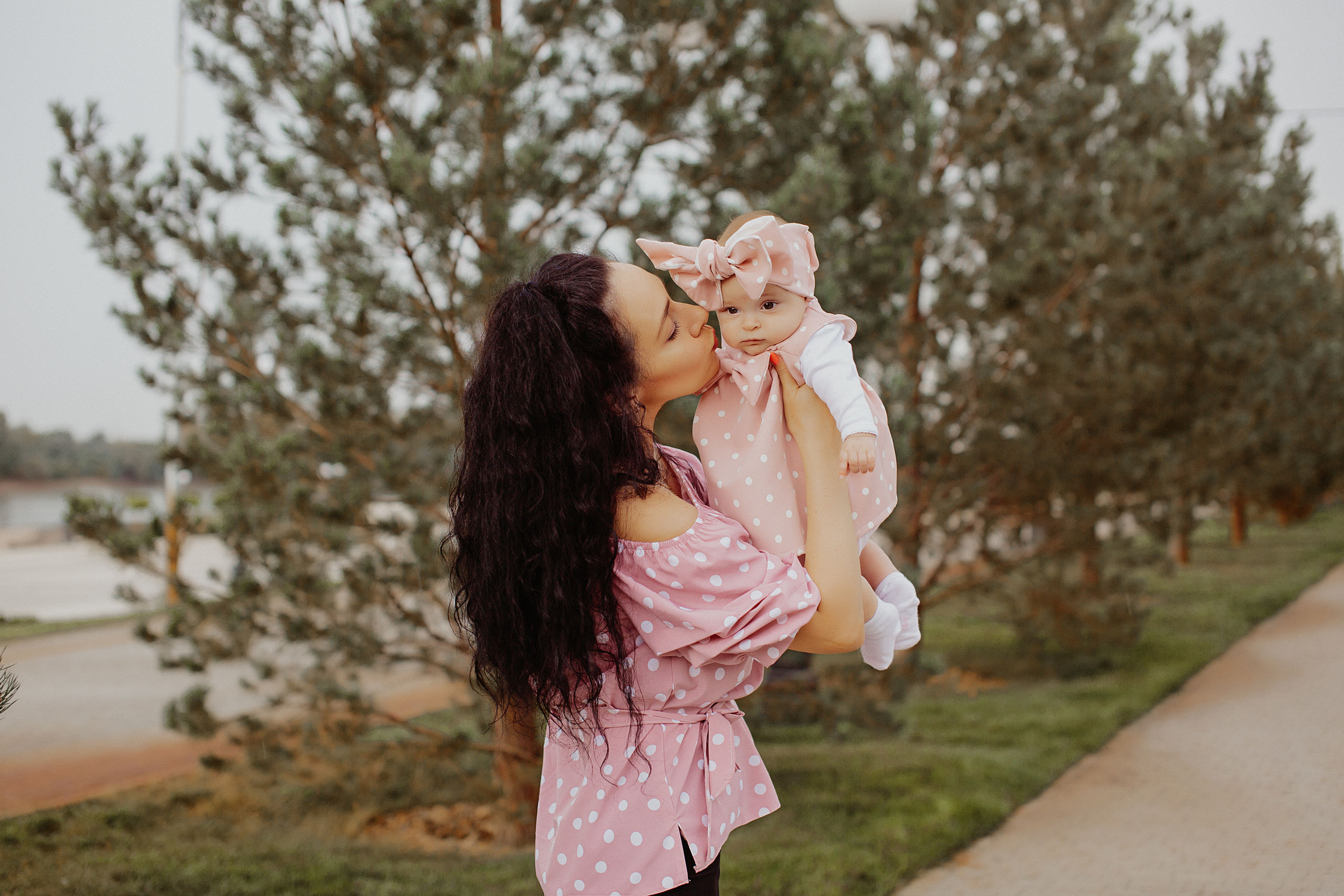 Прогулочные съёмки. Свадебный и семейный фотограф/видеограф в Краснодаре Наталья Осинская