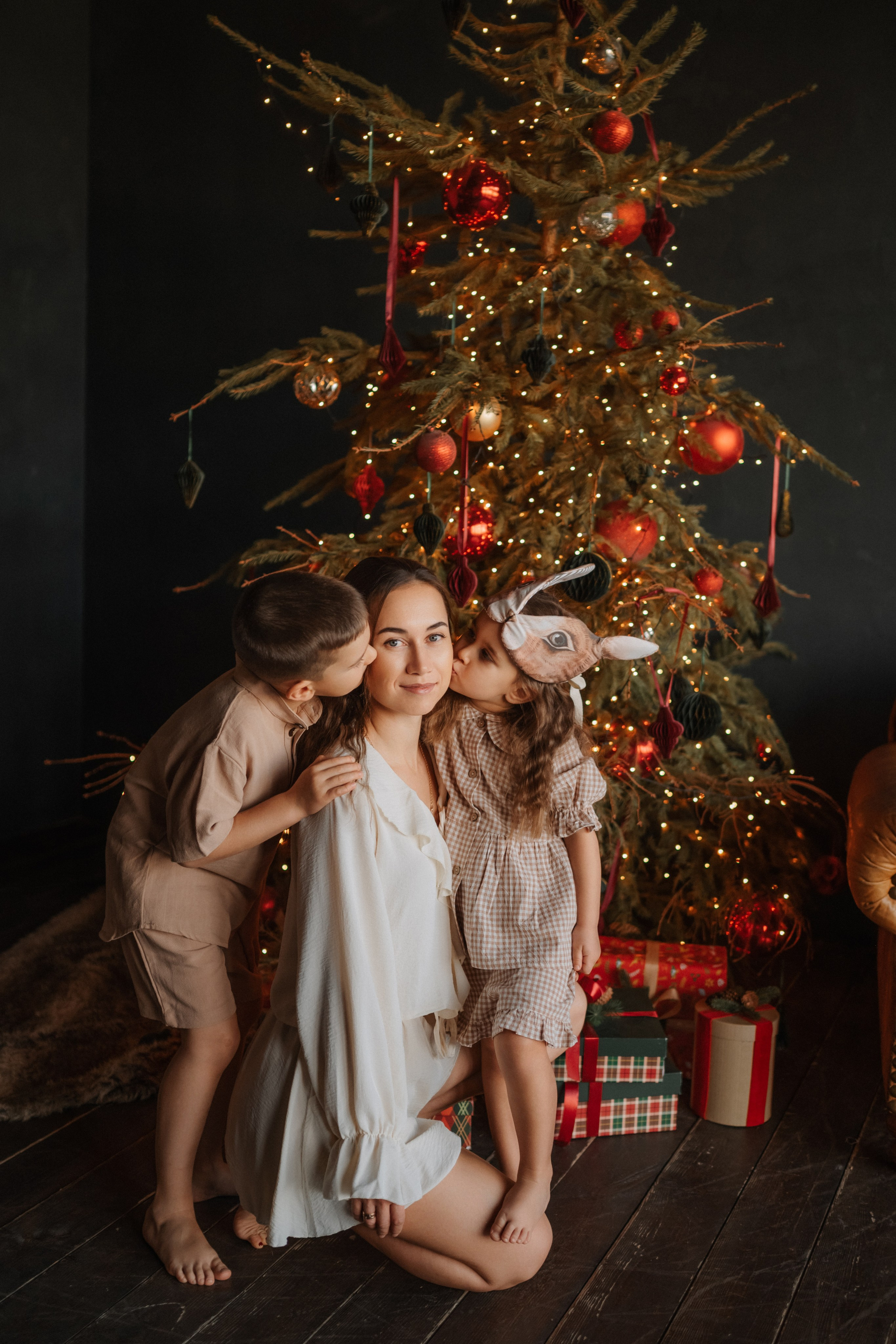 Лада, Алиса, Андрей и Фифи. Дьяконова Валерия семейный и детский фотограф в Санкт-Петербурге