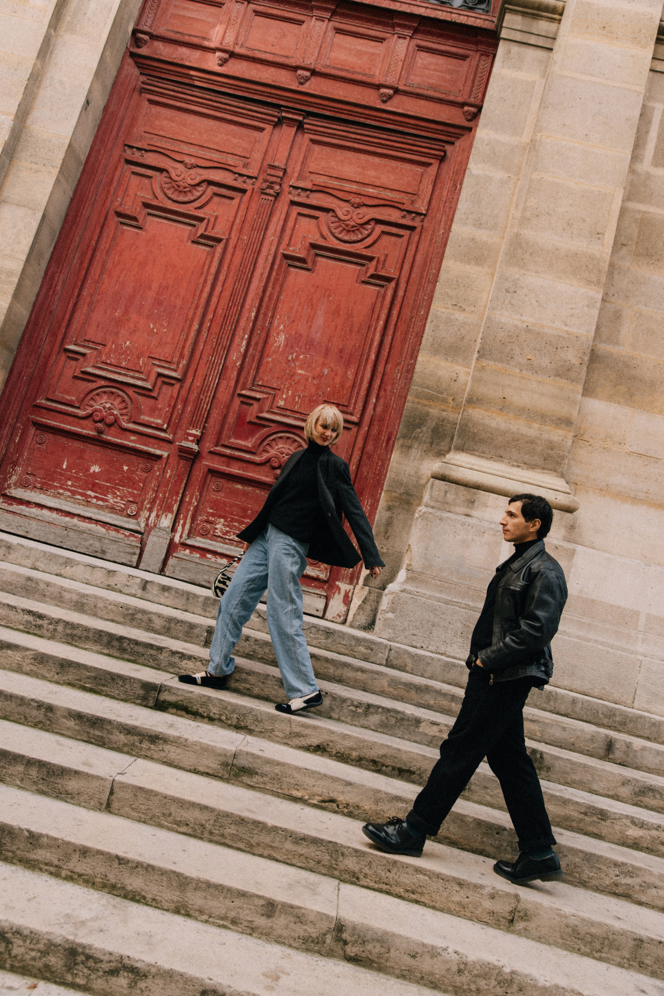 First love is something that lasts forever. Photographer in Paris