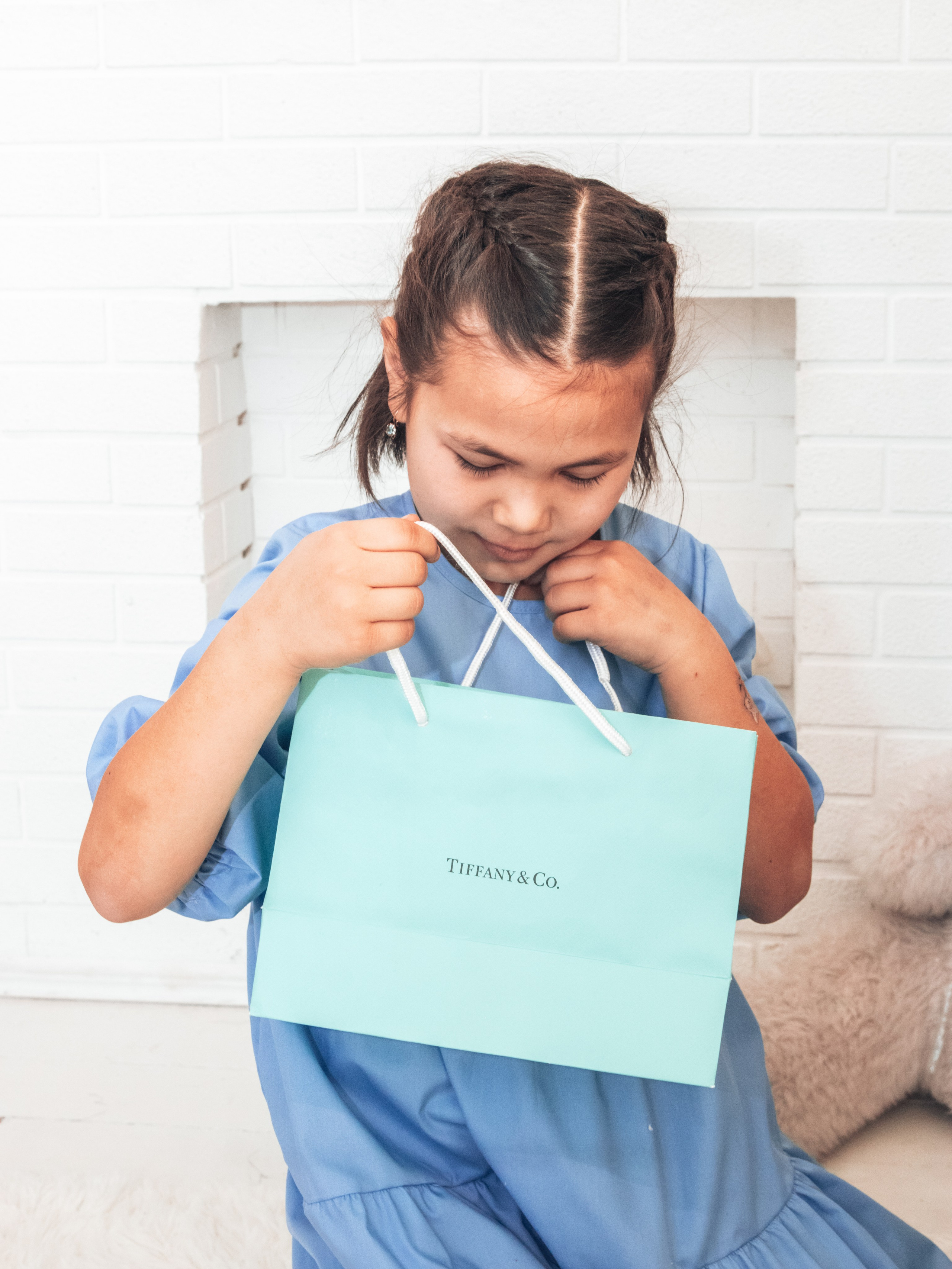 Съёмка прекрасной семьи в зале Лайт. PhotoMeet — Фотограф в Улан-Удэ